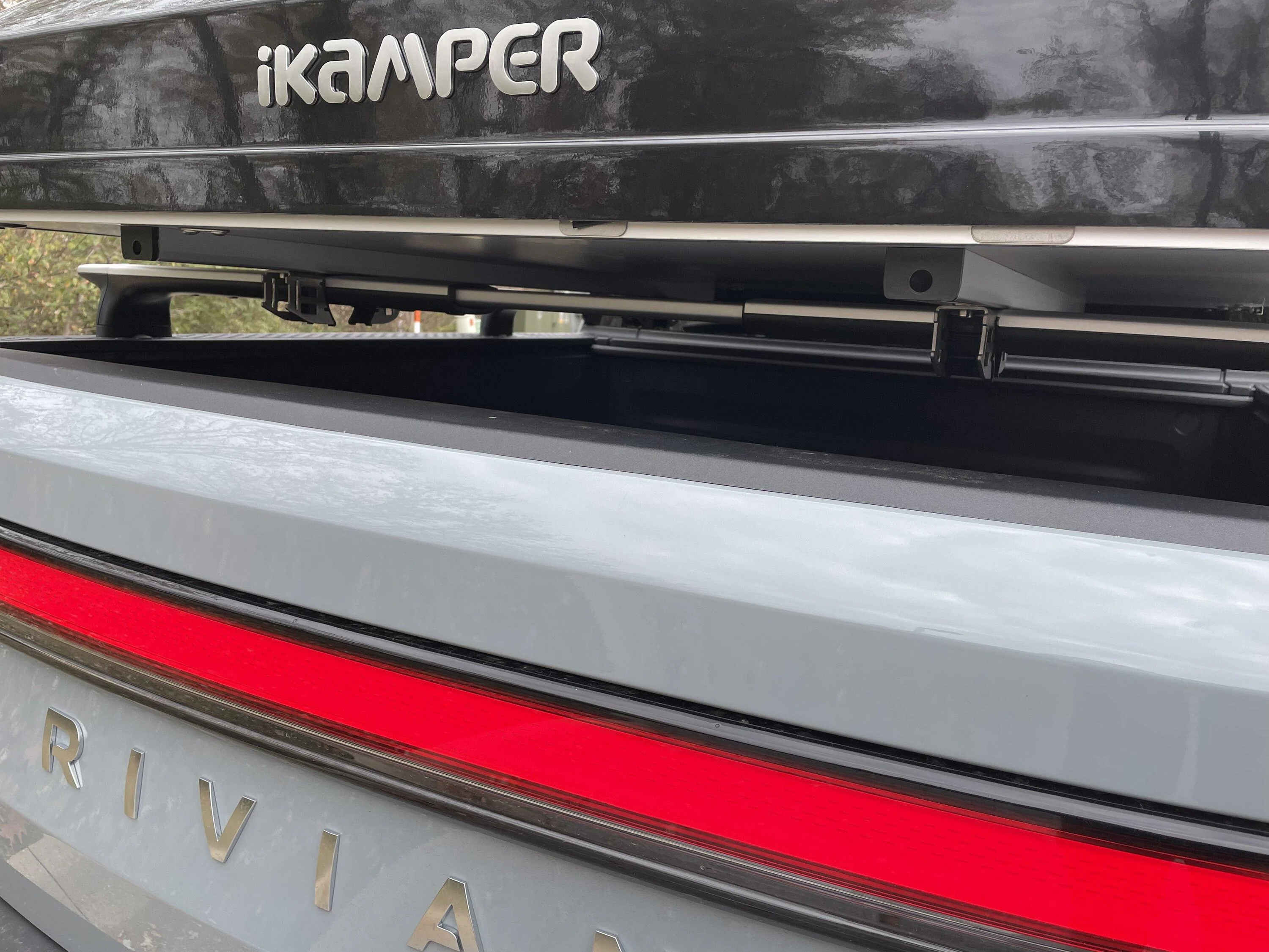 Rivian R1T R1S Non-Rivian rooftop tents 84E6C9A2-BDF1-4207-99A6-CE8C549591E4