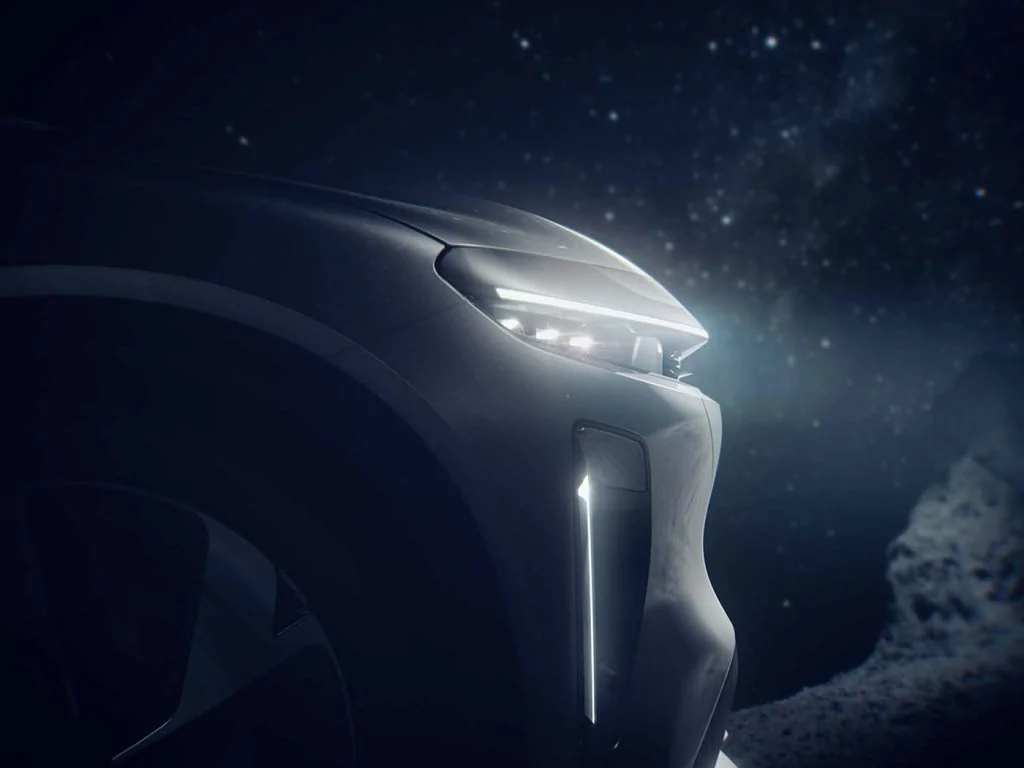 Rivian R1T R1S Lucid Gravity Lucid-SUV-Gravity-headlight