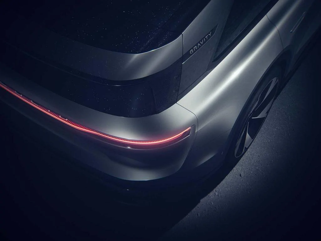 Rivian R1T R1S Lucid Gravity Lucid-SUV-Gravity-taillights