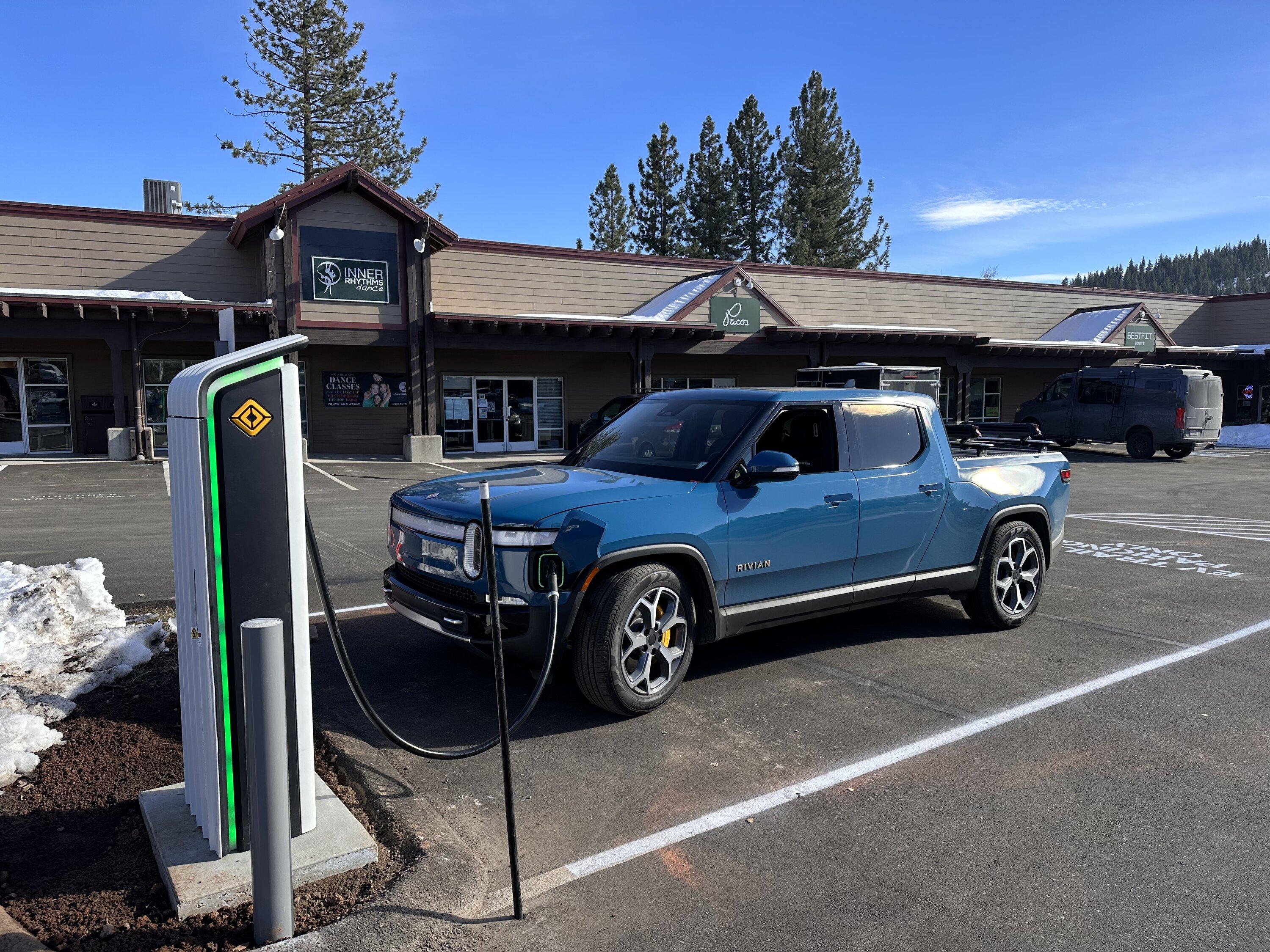 Rivian R1T R1S Truckee CA Rivian Charging Station Now Open EF48B9B0-8E01-4A86-9679-20C5C799453F