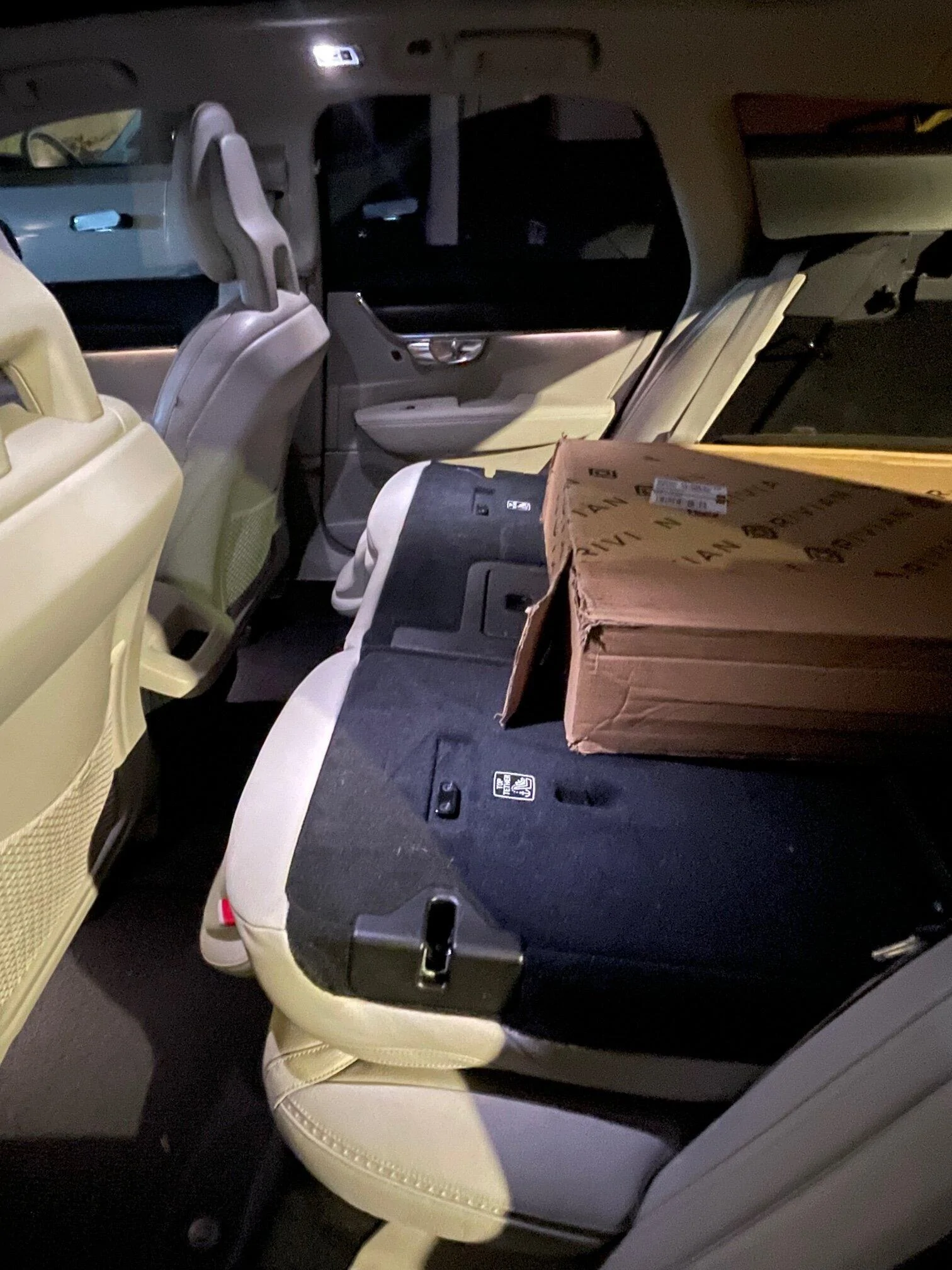 Rivian R1T R1S Guys, what do you think about this ? #3