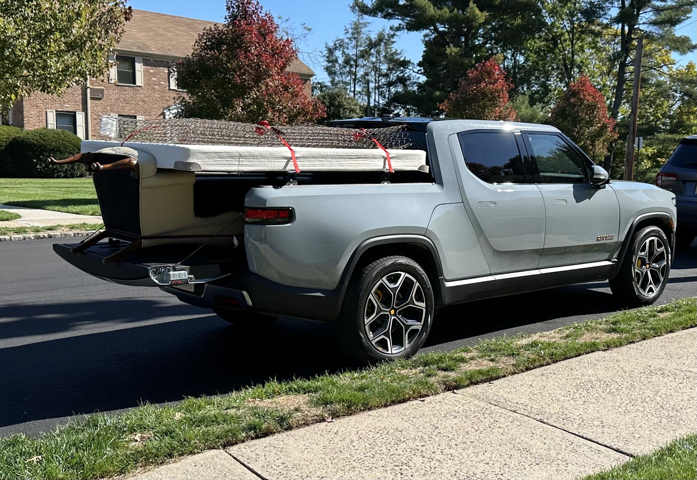 Rivian R1T R1S Guys, what do you think about this ? 03A20AF8-2E87-46A1-A353-F04E912EC0AA