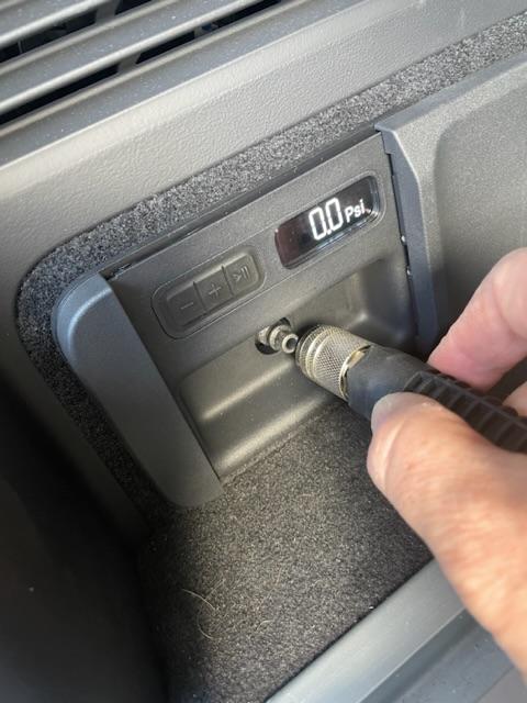 Rivian R1T R1S R1S Owners: Check your air compressor hose CB1086C0-EC42-47E7-835B-0727239A0367