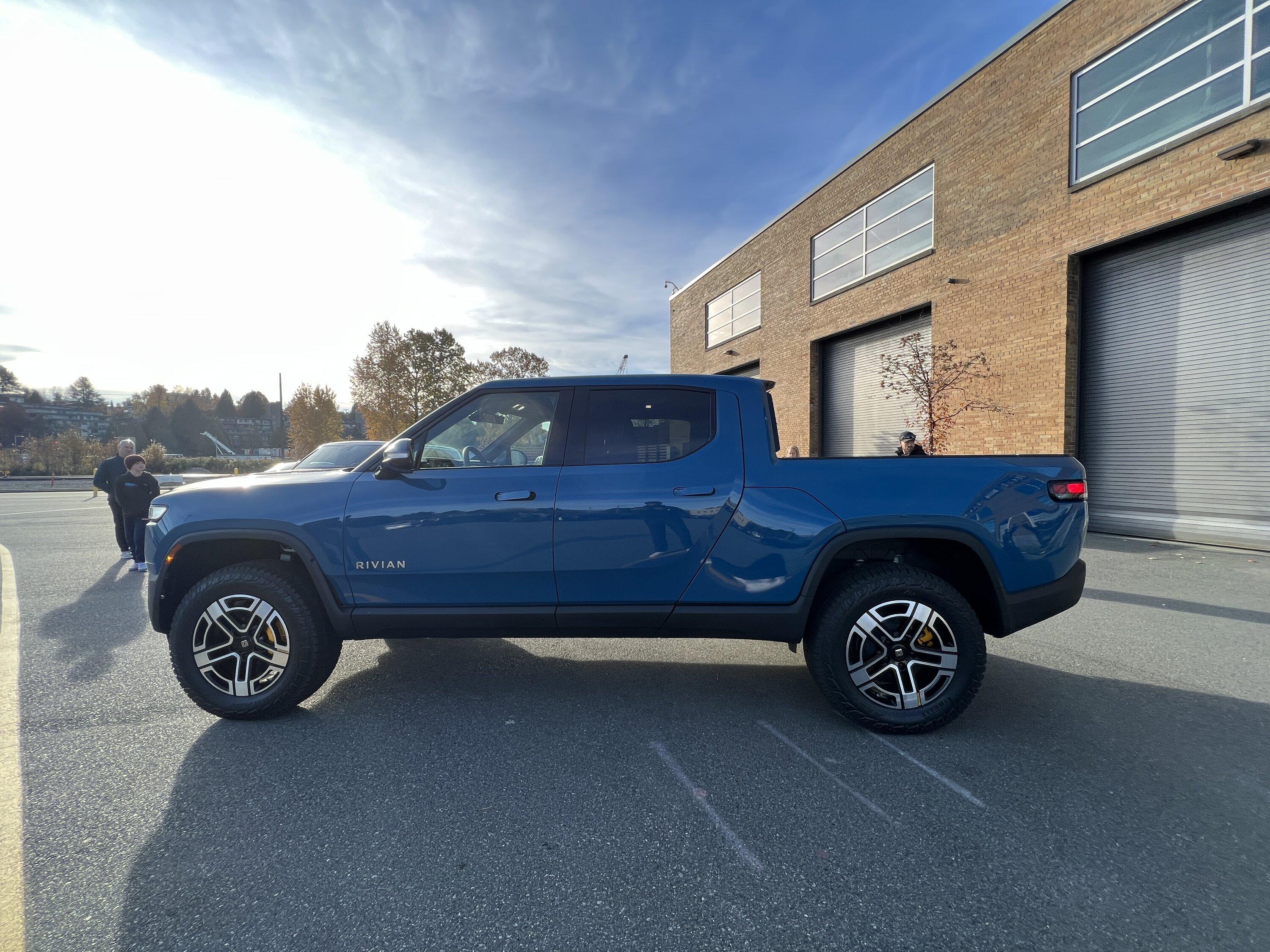 Rivian R1T R1S Vancouver Open House (Nov 19/20) DC6B9C32-E57F-4AB2-B5E1-B4B4200954E9