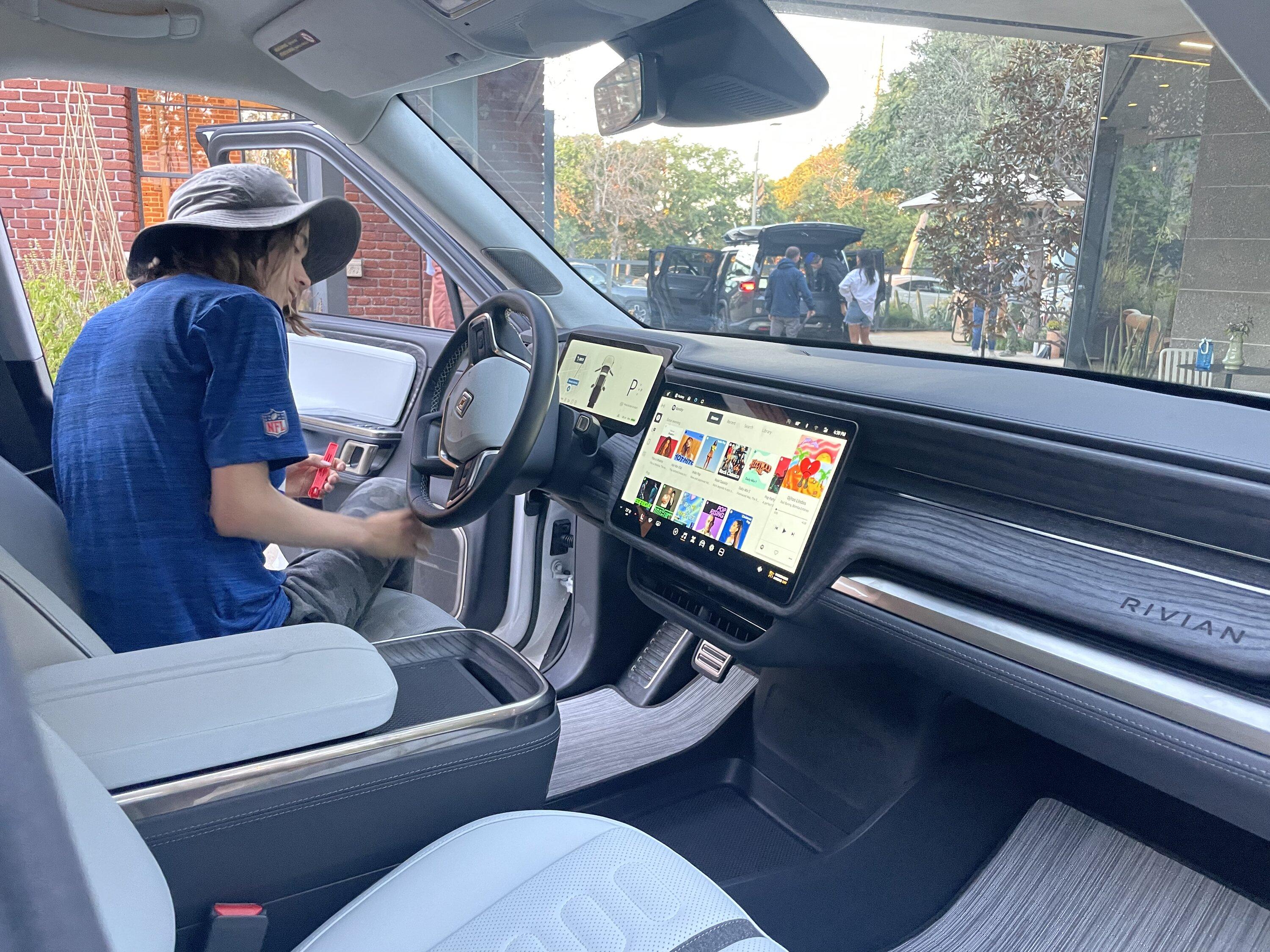 Rivian R1T R1S Pics: Ocean Coast Interior at Rivian Venice Hub AD3A1721-5568-44E8-8155-32A5AD32D751