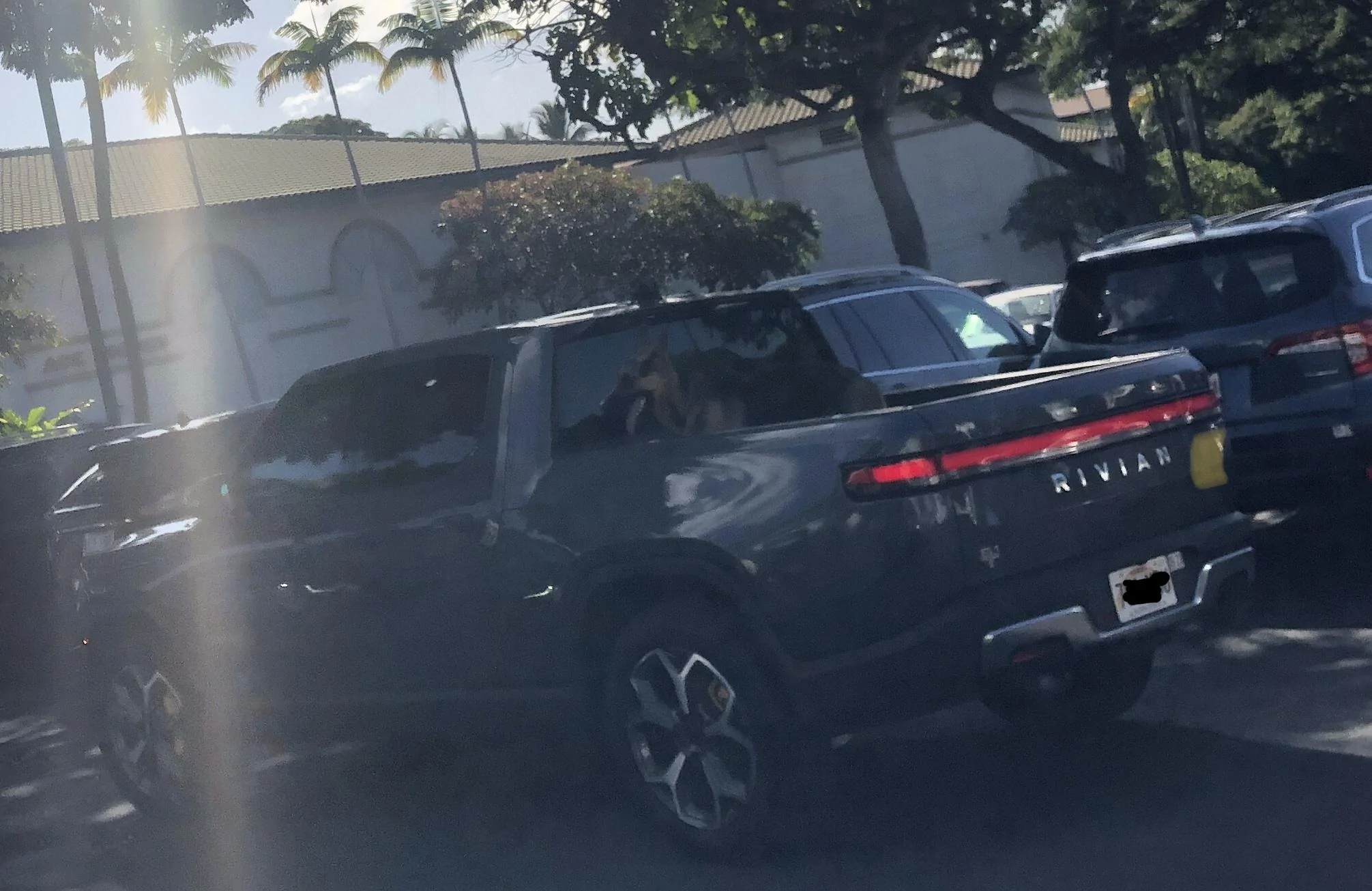 Rivian R1T R1S Rivians Are Not Avaiable in All Areas B9EFC1D1-9561-48AB-A9D6-0469D7823CF7