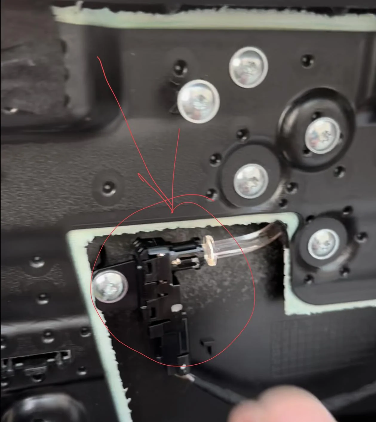 Rivian R1T R1S Interior Door Panel Removal Instructions? 45C7499D-E612-4E3D-968C-6CEC0C6C35A1