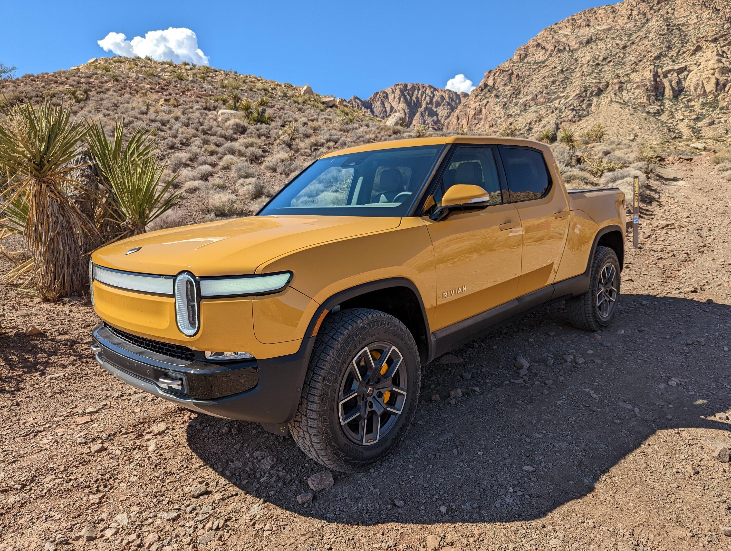 Rivian R1T R1S COMPASS YELLOW R1T Photos PXL_20221004_173905798