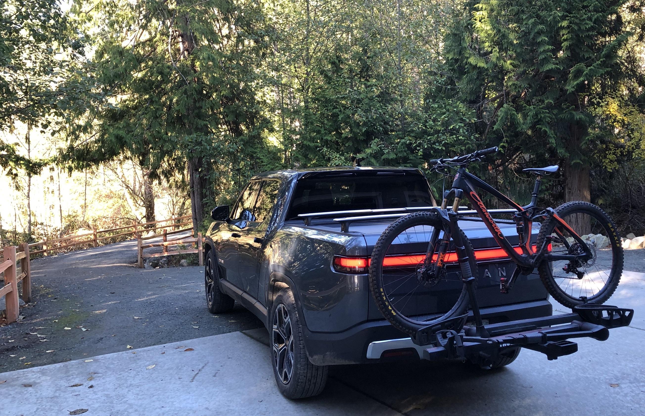 Rivian R1T R1S R1T and Mountain Biking MTB_Rivian1