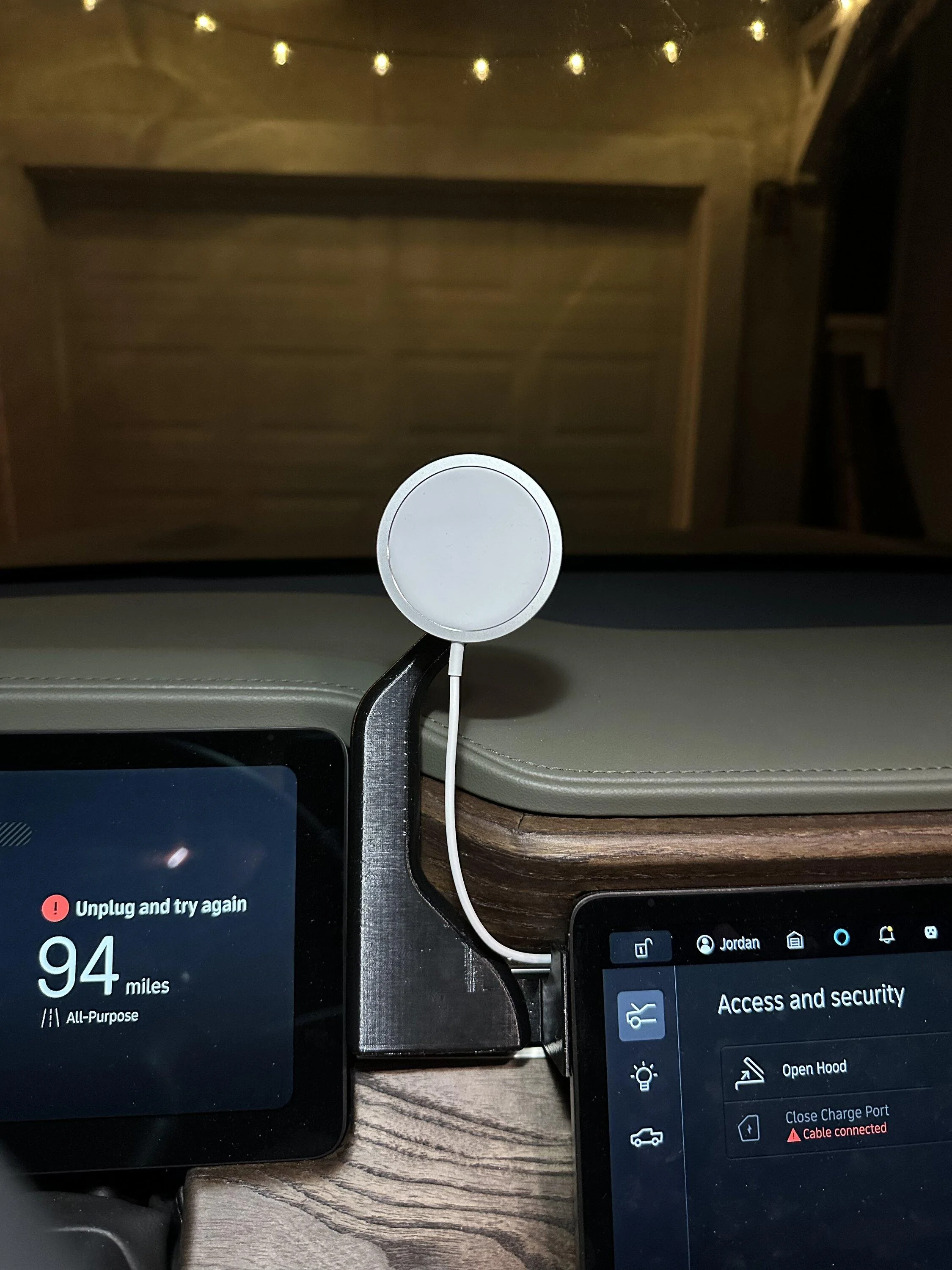Rivian R1T R1S Mounting a cell phone.  Has anyone done it? 7132B9A1-BE95-4ADF-9D7A-B3741DB20012