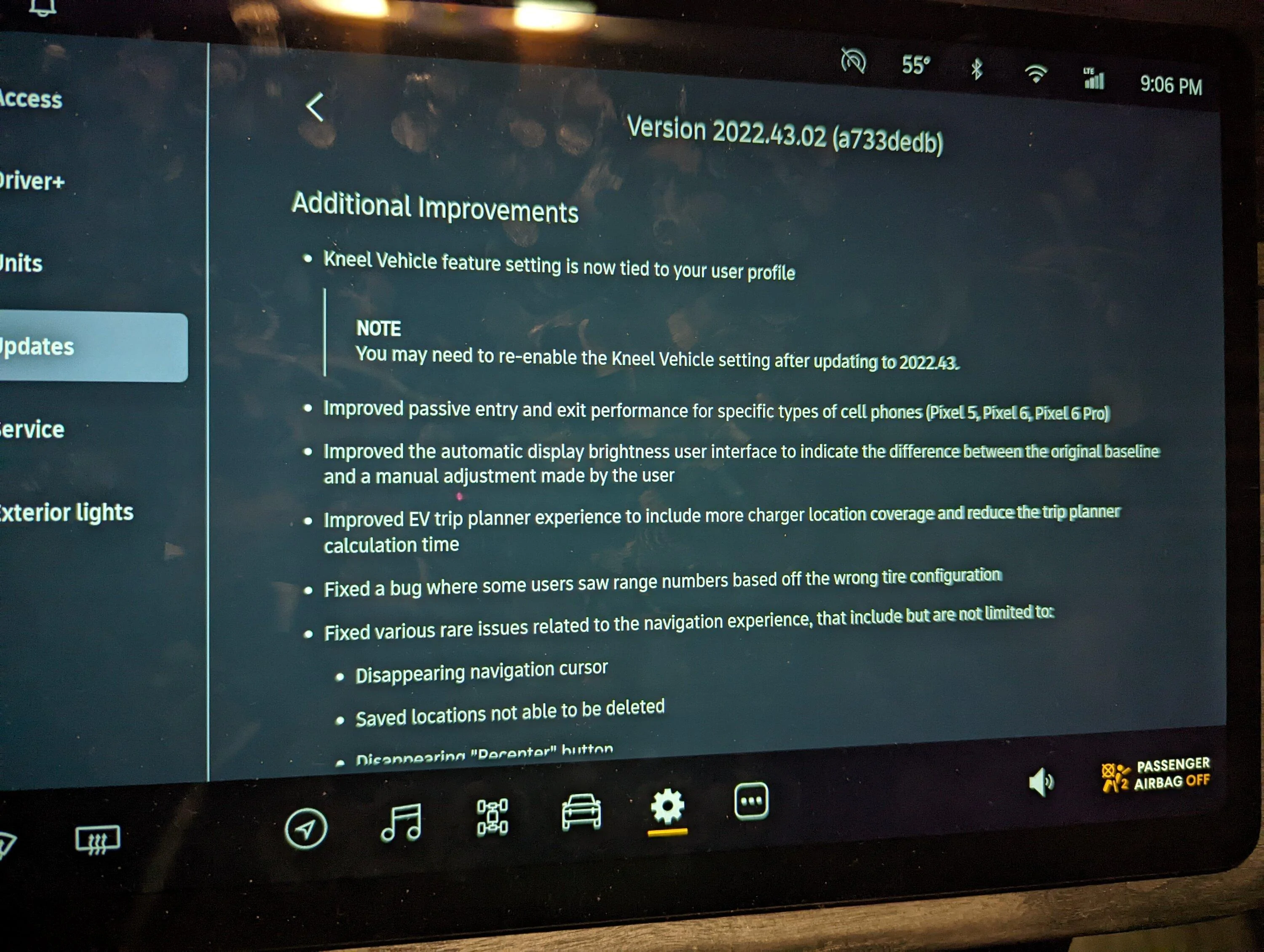 Rivian R1T R1S 2022.43.0 Software Version Released -- Update Details / Release Notes PXL_20221130_020605286