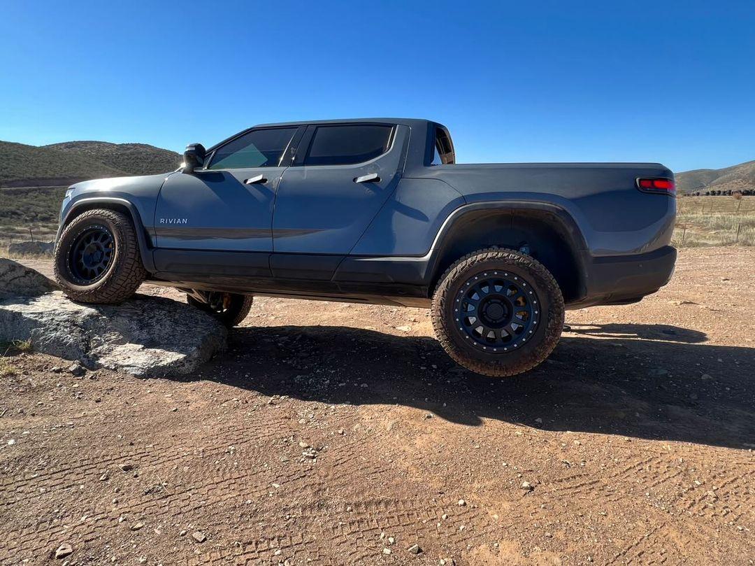 Rivian R1T R1S New 20" Aftermarket Wheel Options from Method Race Wheels and Fuel Off-Road Now Available at Electruck4x4.com 16992117_550508946892473_8531174738037764504_n-