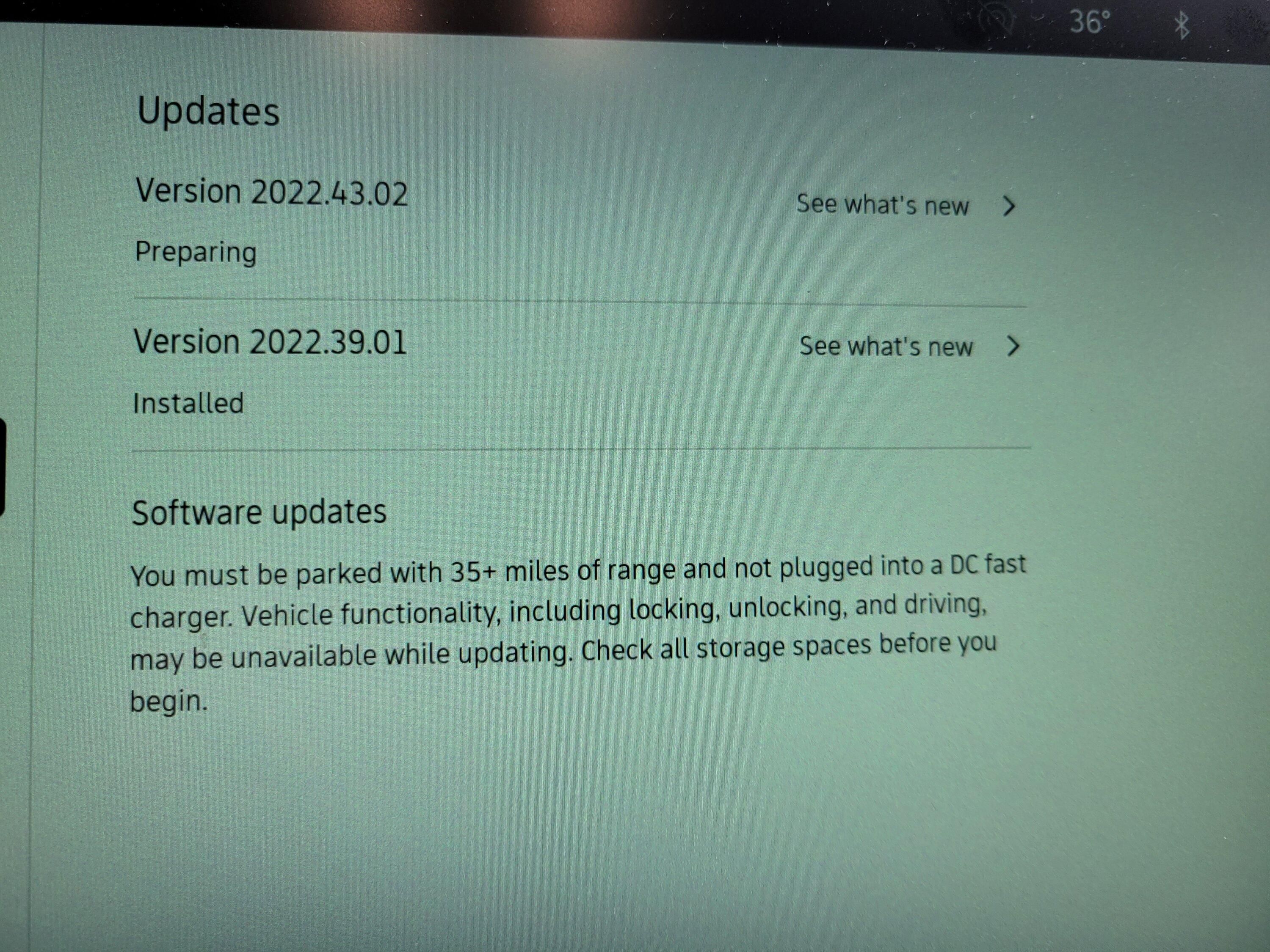 Rivian R1T R1S 2022.43.0 Software Version Released -- Update Details / Release Notes 20221201_134231