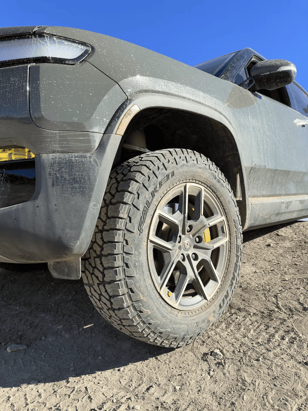 Rivian R1T R1S New 20" Aftermarket Wheel Options from Method Race Wheels and Fuel Off-Road Now Available at Electruck4x4.com 1670019641744