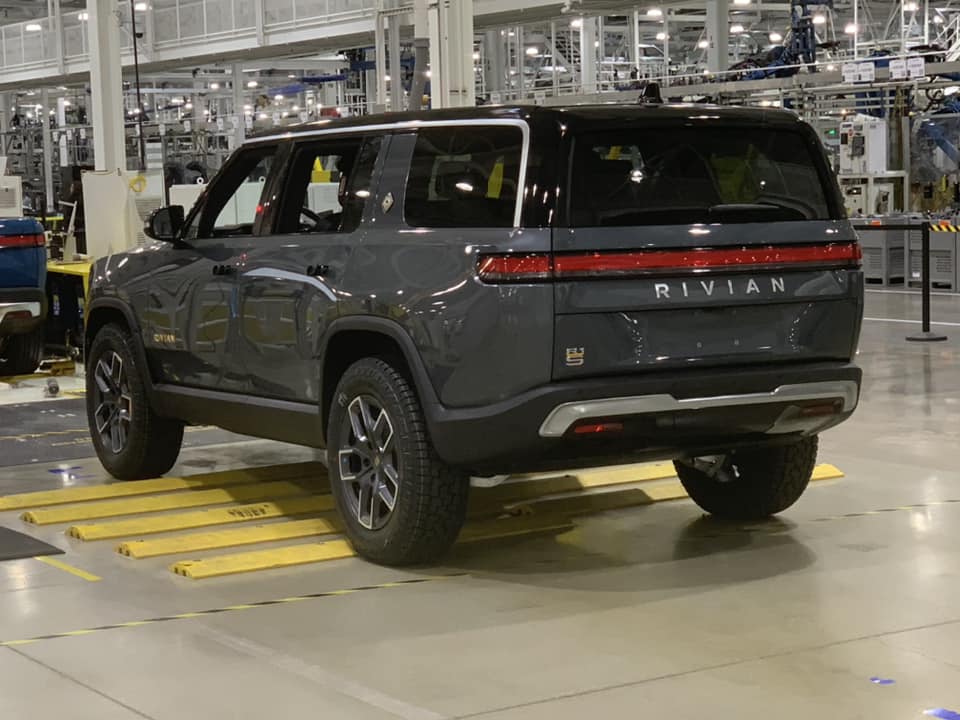 Rivian R1T R1S Rivian Holiday Family Day - Our self guided tour of the factory floor (Photos) 7-