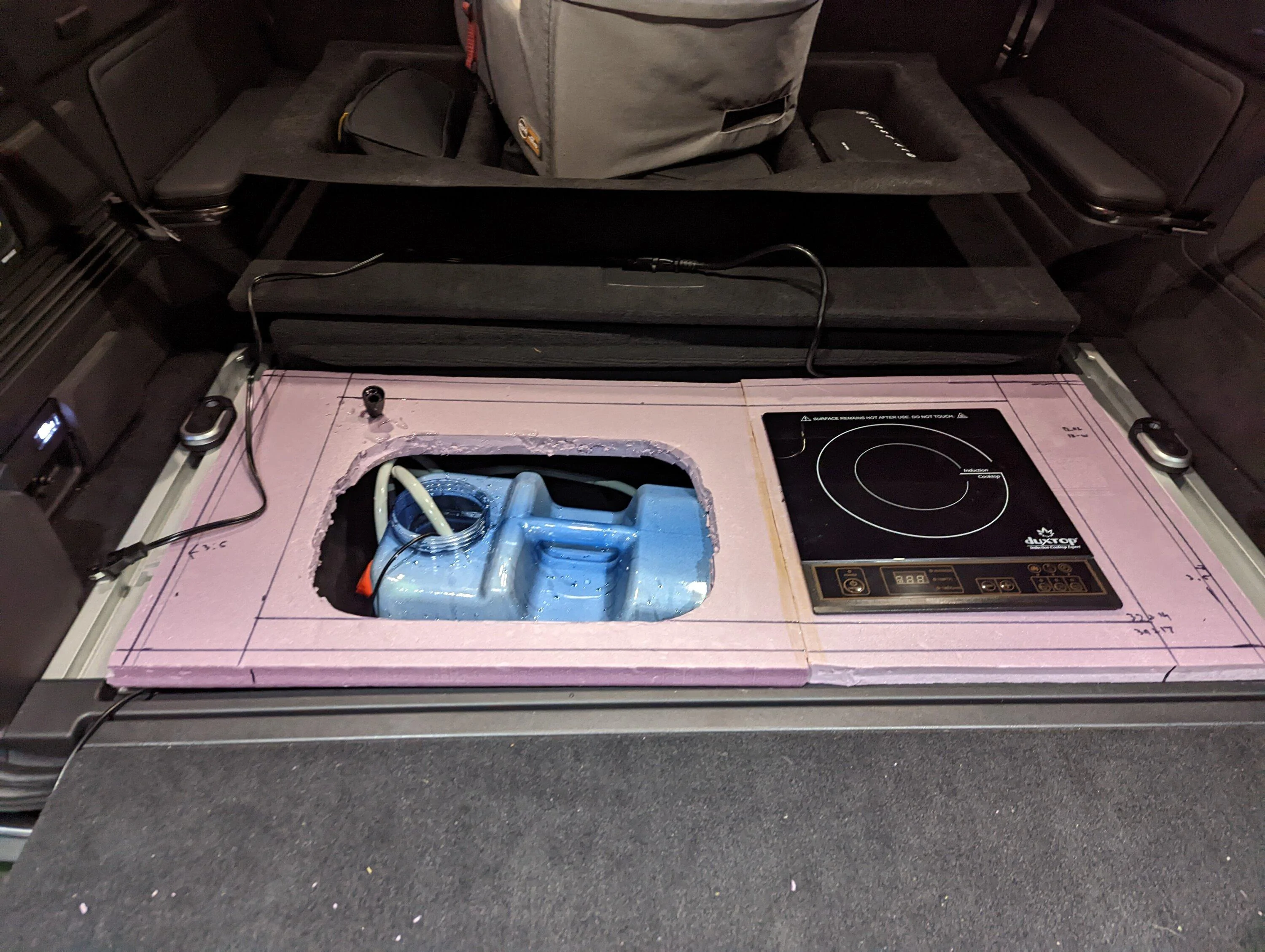 Rivian R1T R1S Kanundrum's R1S Build Thread (1 year Anniversary) PXL_20221206_041348746