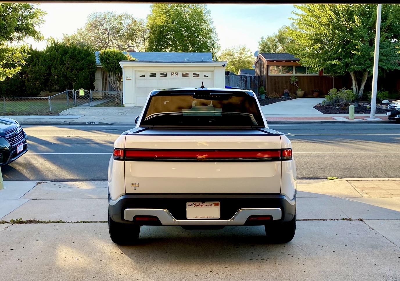 Rivian R1T R1S Something is missing here.... can you spot it? 88438940-0B00-466E-B35A-53ACC359D746