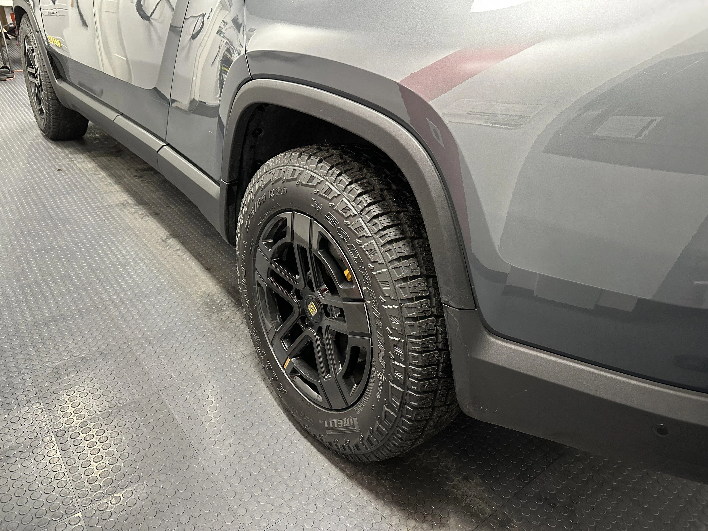 Rivian R1T R1S Rivian service center messed up (fixed!) IMG_1464