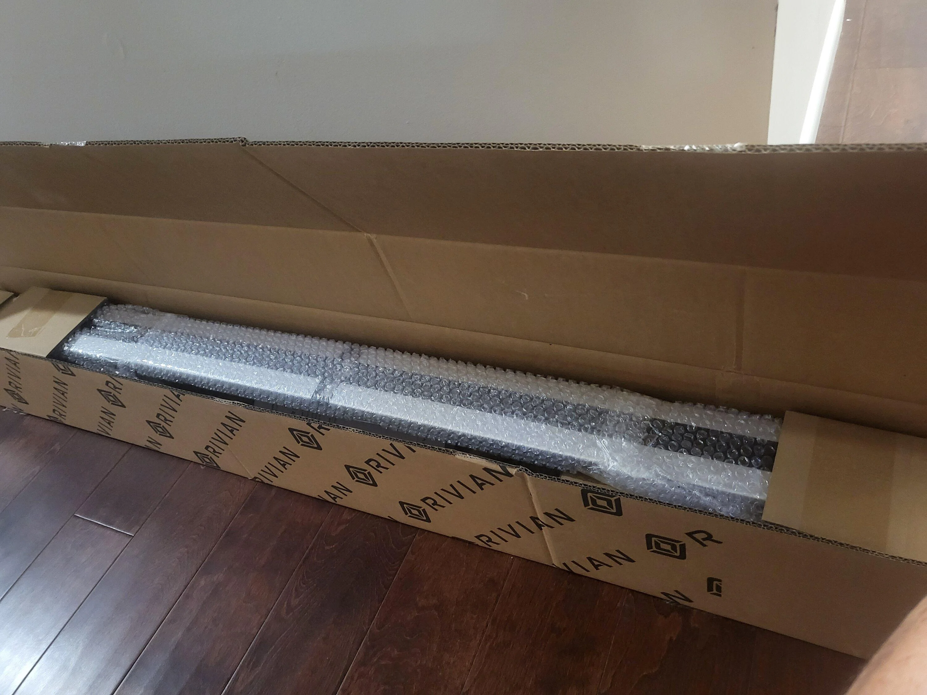 Rivian R1T R1S Cargo Crossbars - New, In Box - $400 20221114_103959