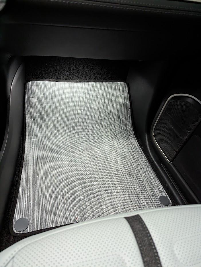 Rivian R1T R1S R1T @ 1 Week/350 Mile -- New Owner's Thorough Review PXL_20221202_110459639