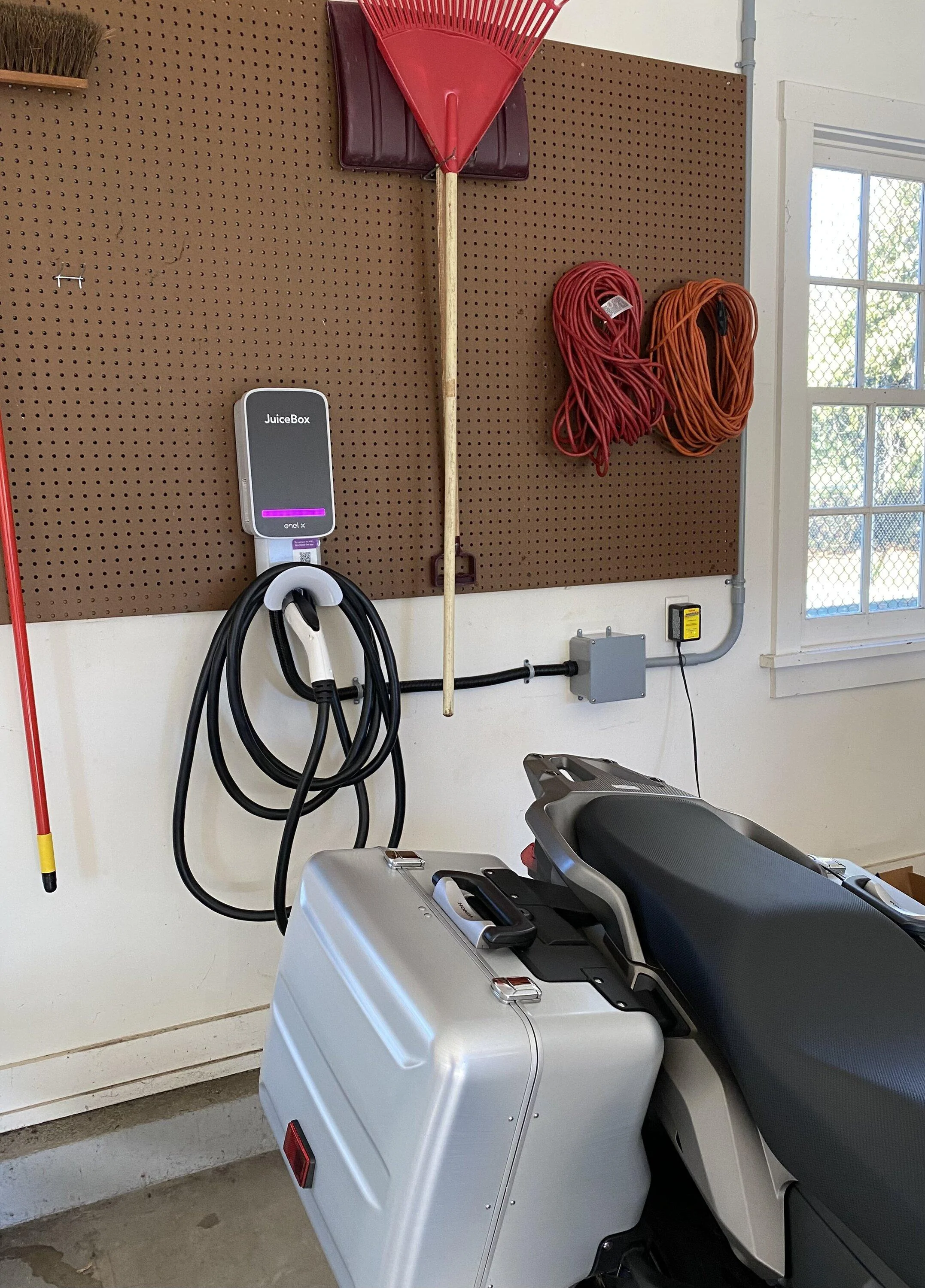 Rivian R1T R1S Show off your Level 2 Home Charger installs here 24CF0454-6E14-49ED-A822-EE0CAEB2879F