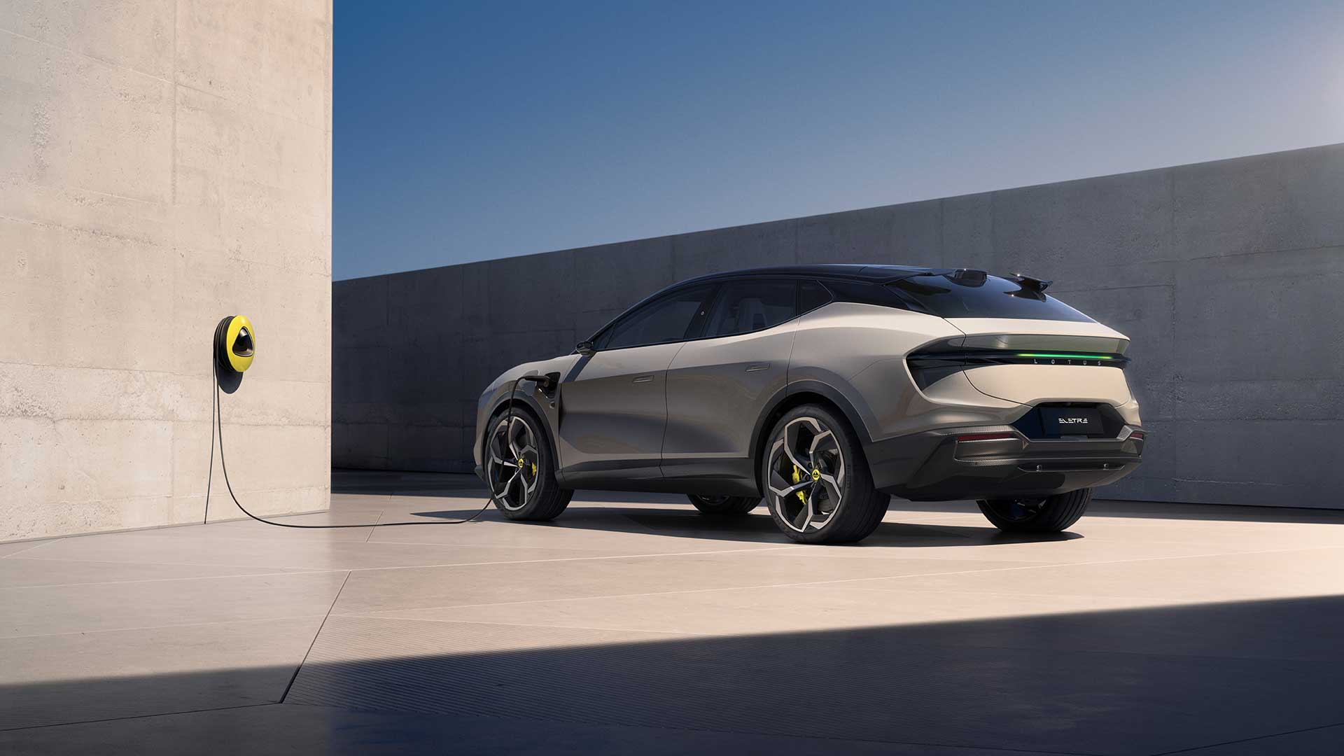 Rivian R1T R1S Who is excited about the Eletre? 1670694516552
