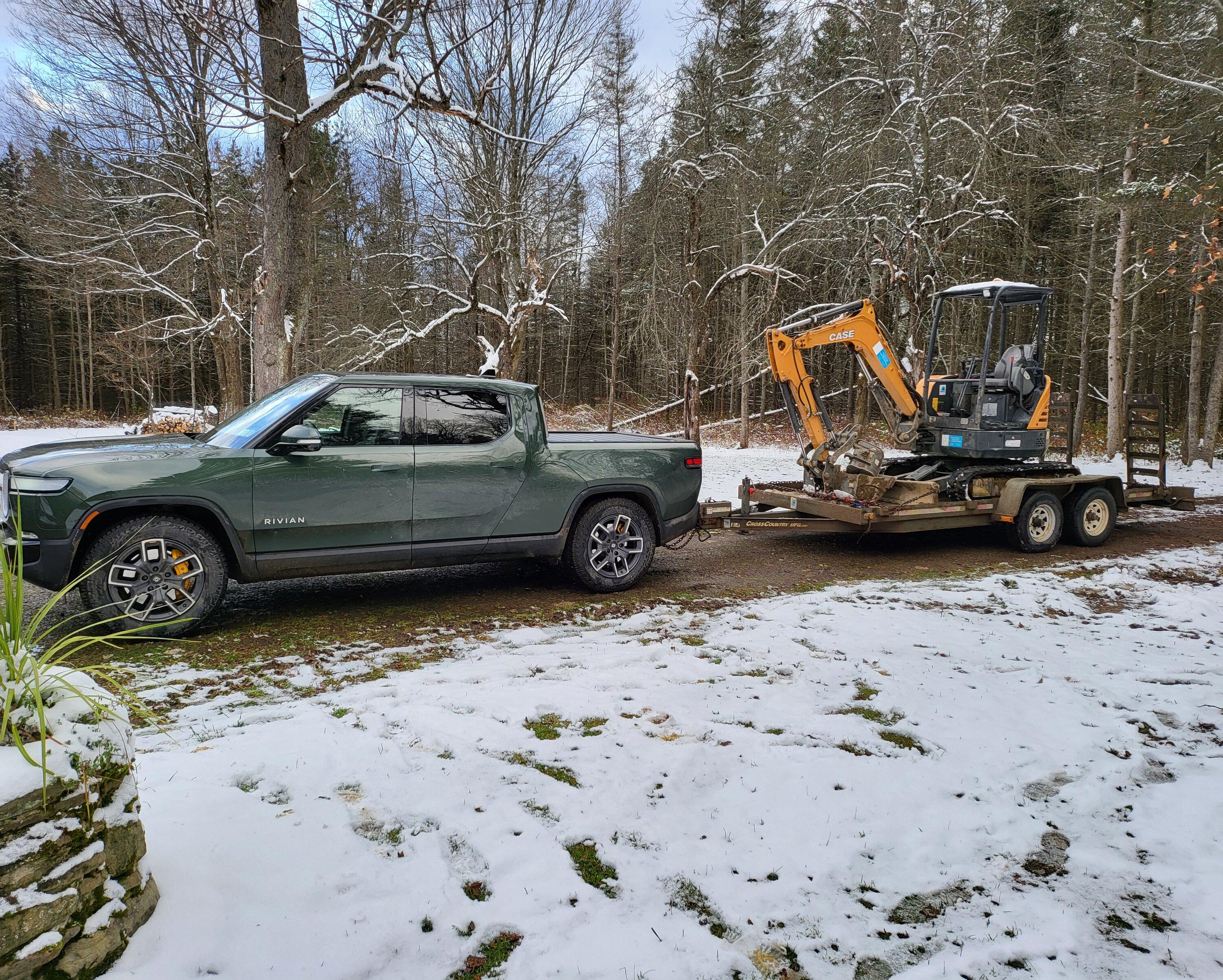 Rivian R1T R1S Towing + Efficiency: Please post your experience! 20221117_151942
