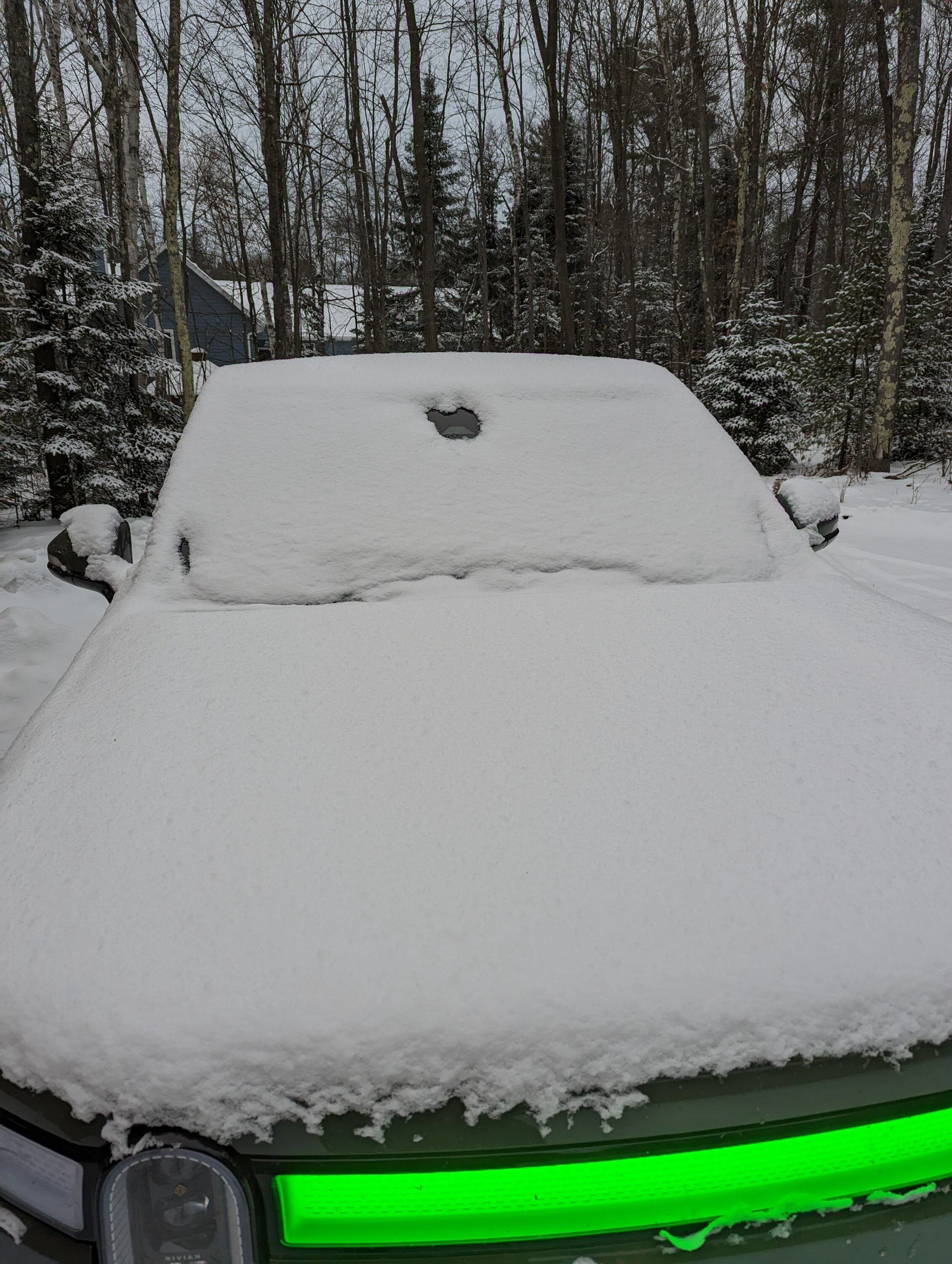 Rivian R1T R1S Camera heater always on even with gear guard off? PXL_20221207_215649967