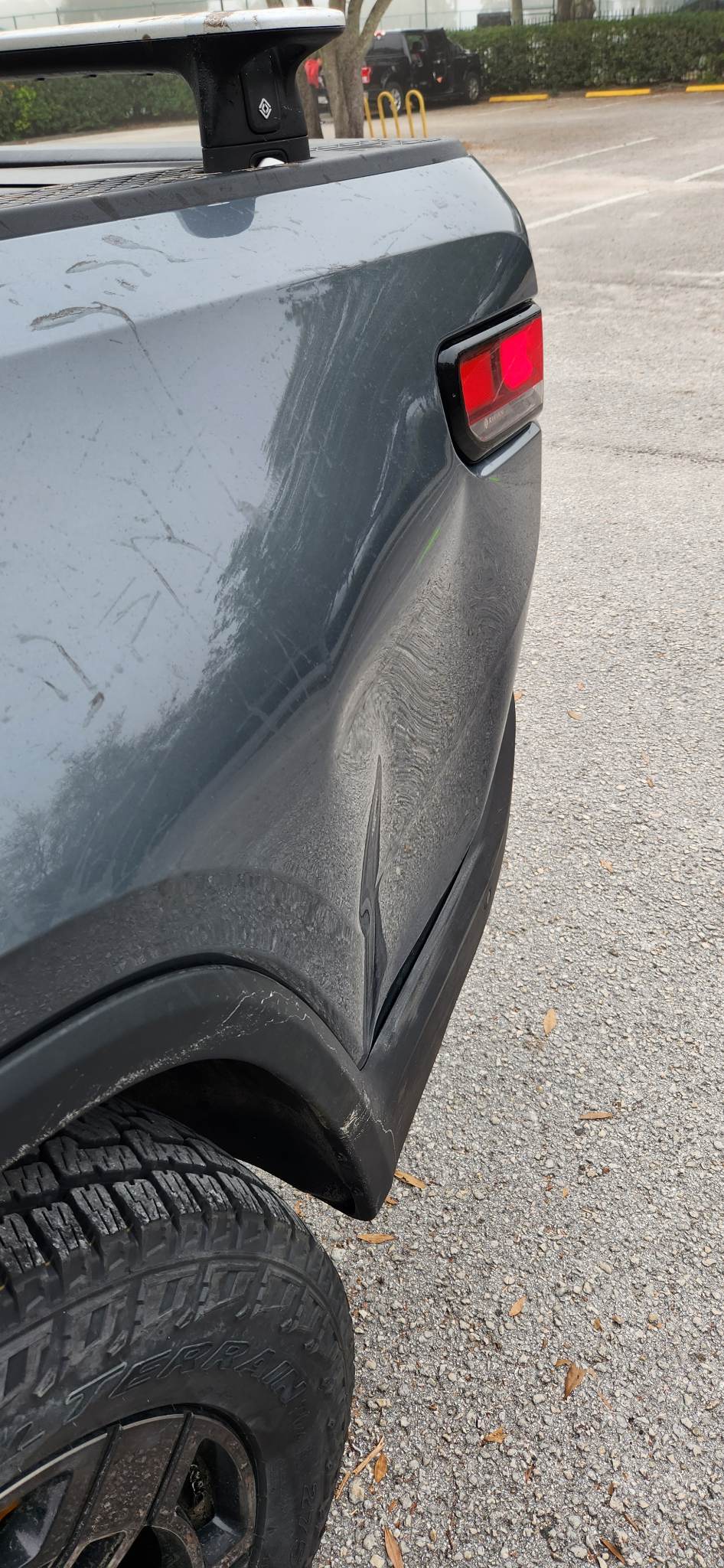 Rivian R1T R1S Has anyone else had to get body work done? Dent2