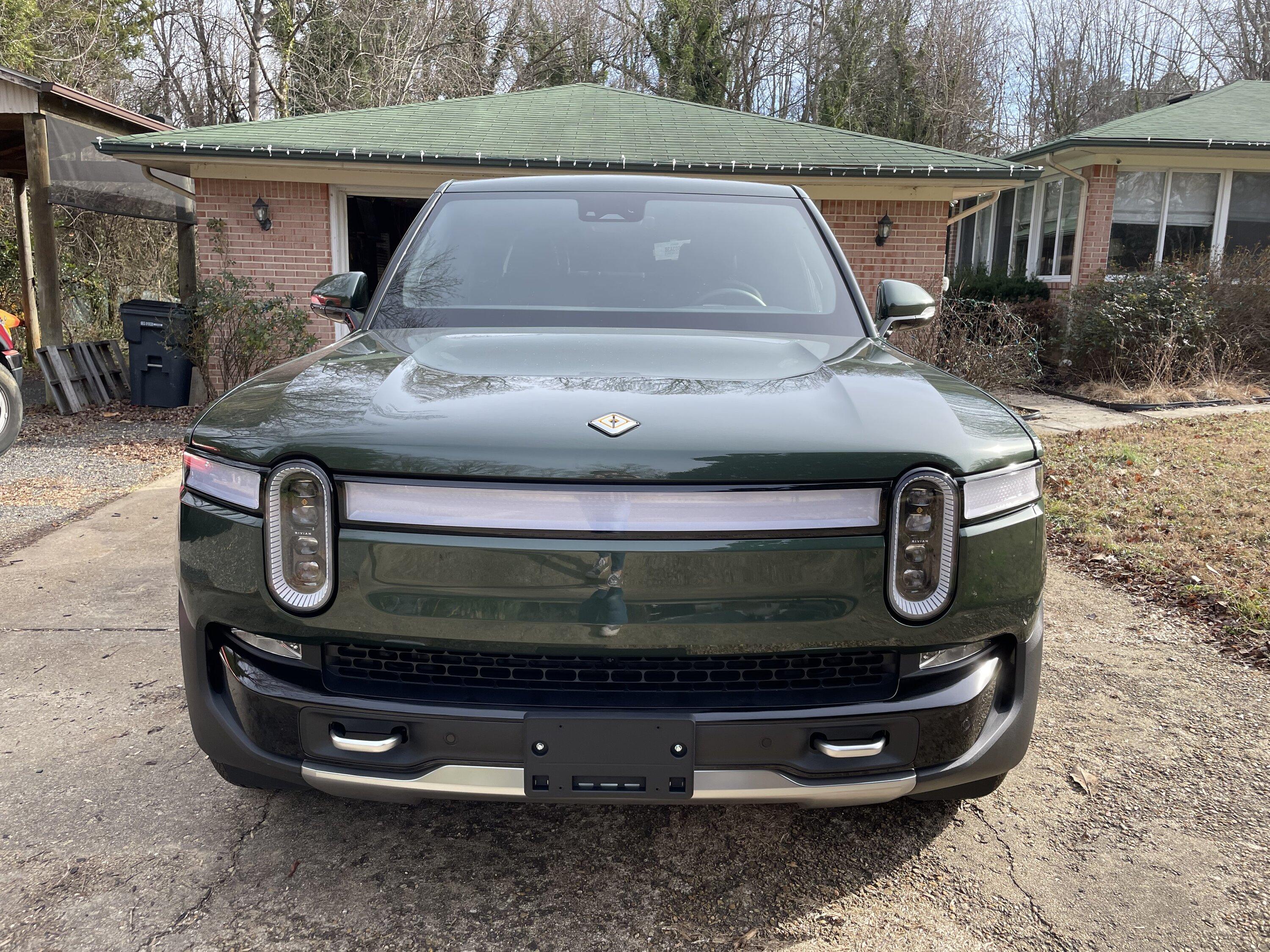 Rivian R1T R1S R1T Orders: Dec '22 - Jan '23 -- Status Room A1B198BD-36B6-4C39-AE5A-4363D0AF8410