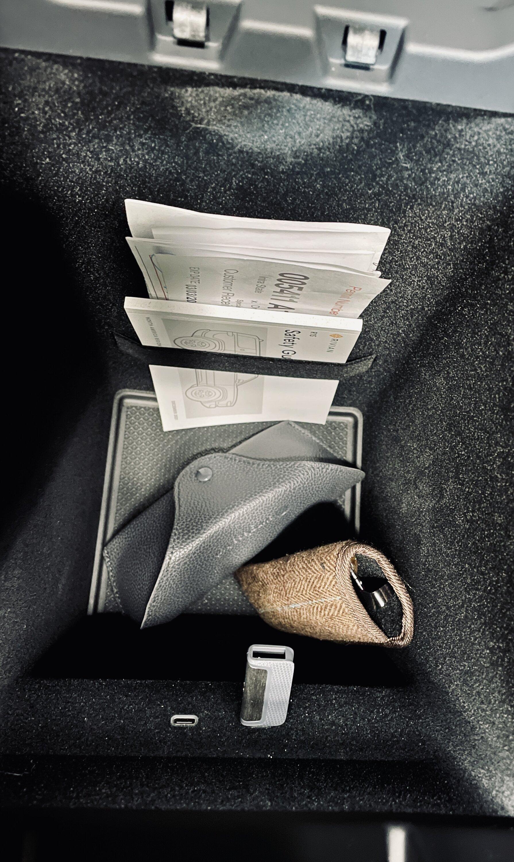 Rivian R1T R1S Center Console Elastic Band? IMG_9399