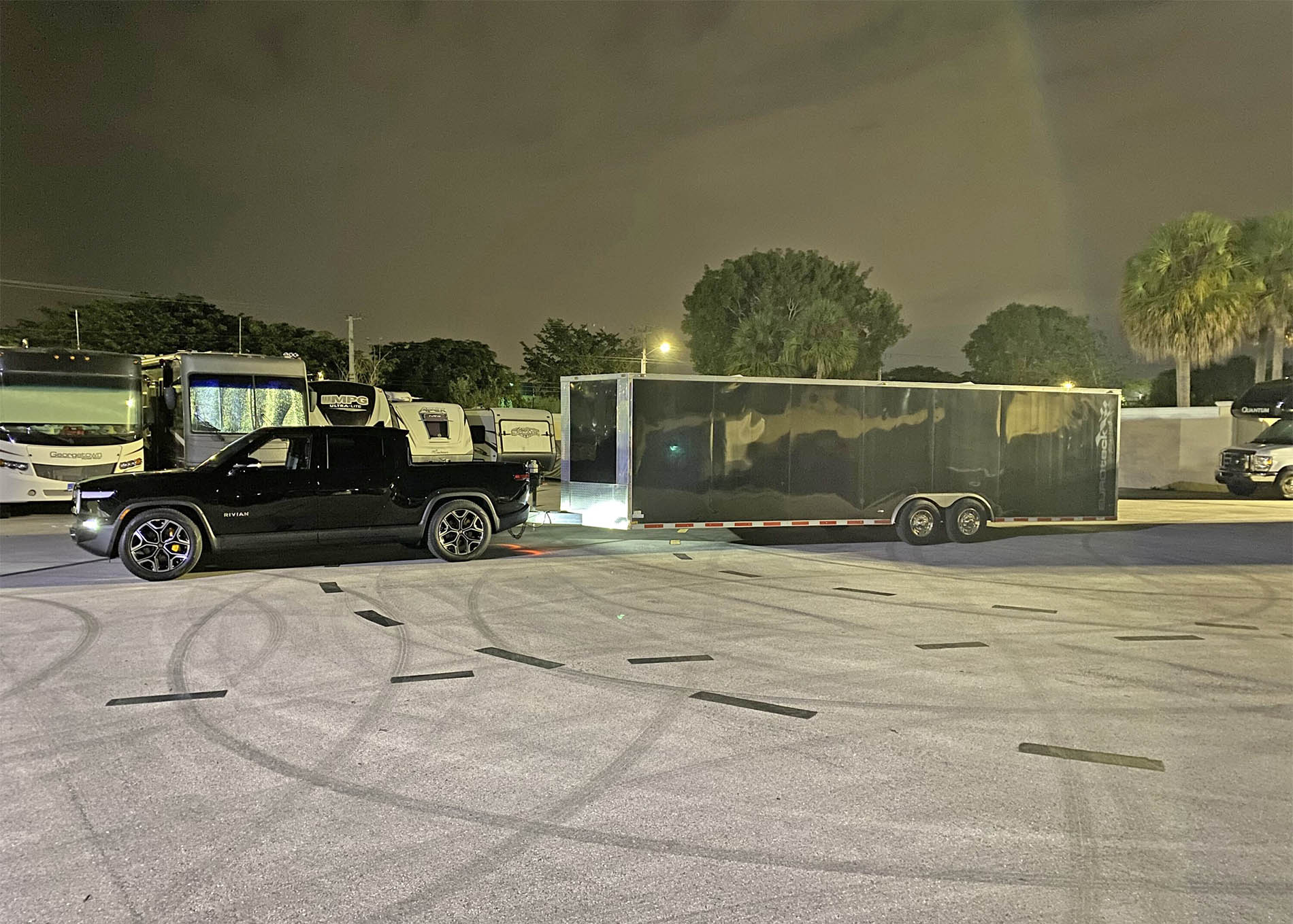 Rivian R1T R1S R1T Towing Report : 30ft Enclosed Car Trailer Over 9K Lbs 088F93E8-1853-4A58-9C9B-FA0C70E3BEF8