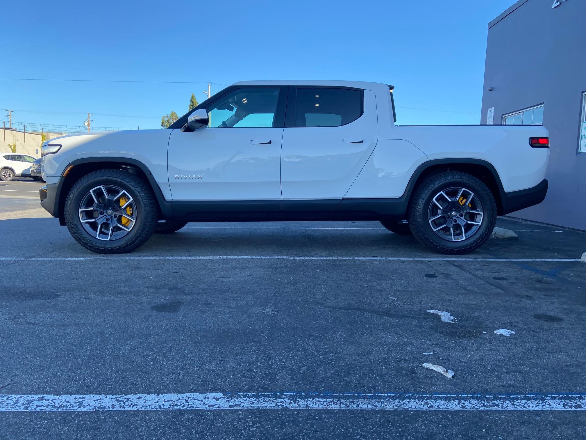 Rivian R1T R1S My new R1T and the Gang 8389E63D-0CB9-48C7-A747-E3776FEC5D01