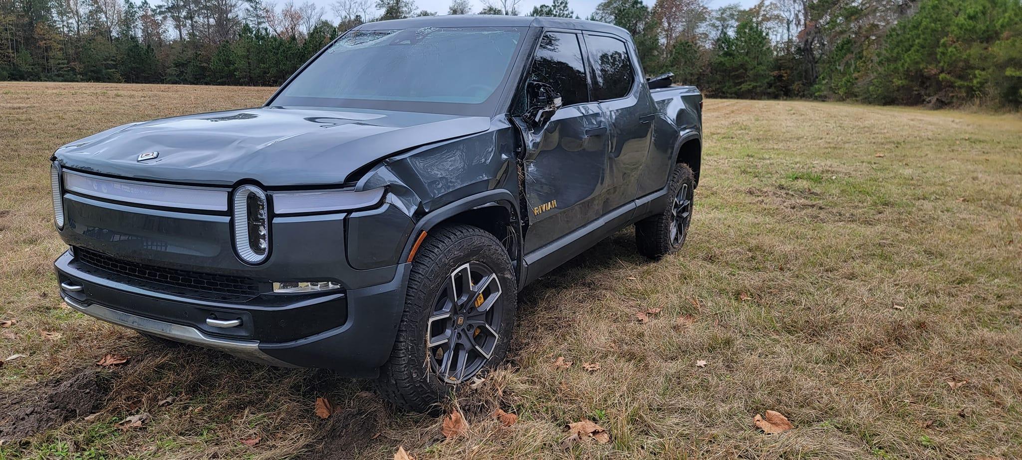 Rivian R1T R1S R1T Rollover Flipped! rivian-flipped3