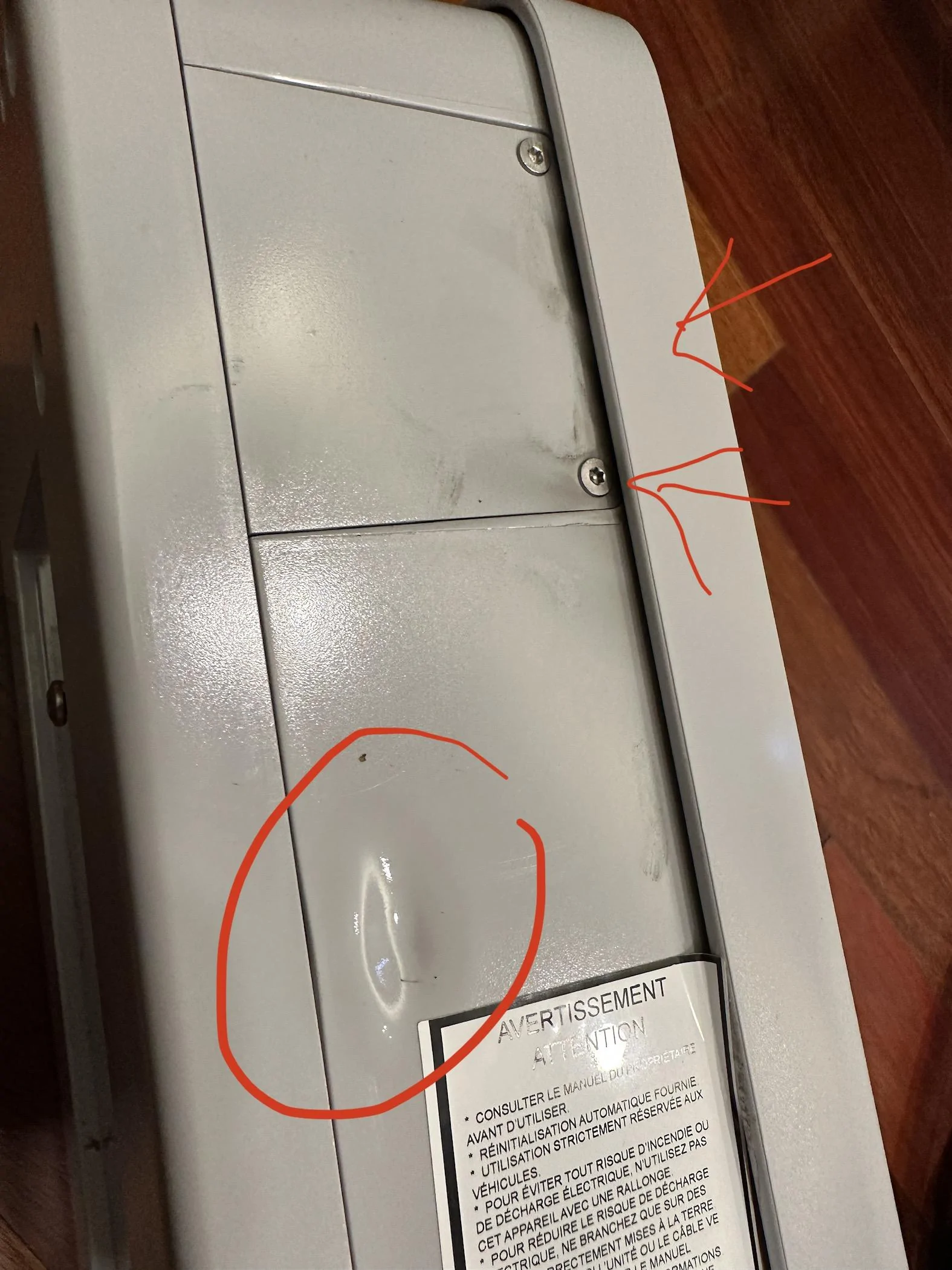 Rivian R1T R1S JuiceBox 40 Shorted while charging my R1T 20221221_132052934_iOS
