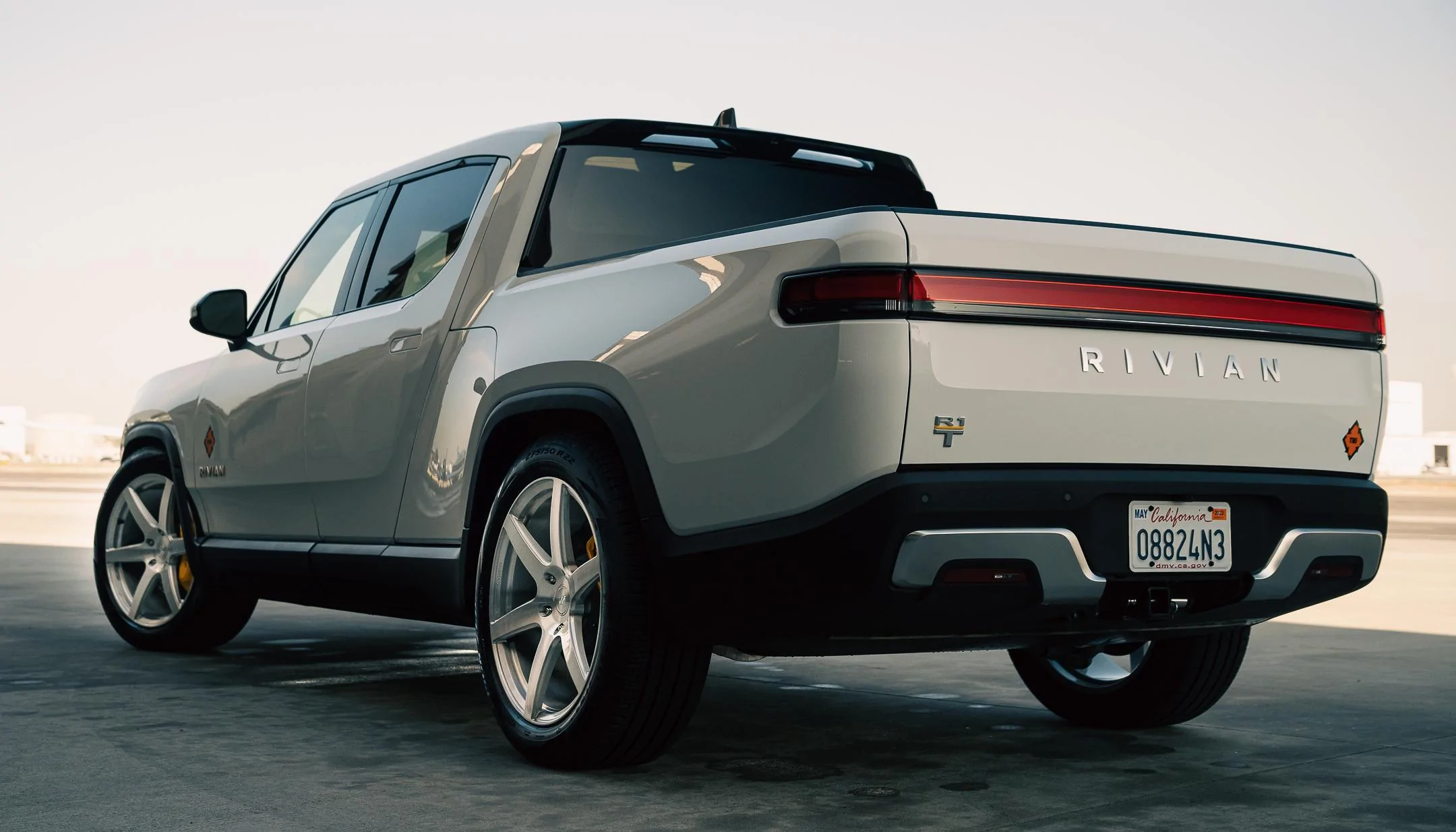 Rivian R1T R1S Direct-fit Variant forged aluminum performance street wheels for Rivian now available at Electruck4x4.com DSC00216