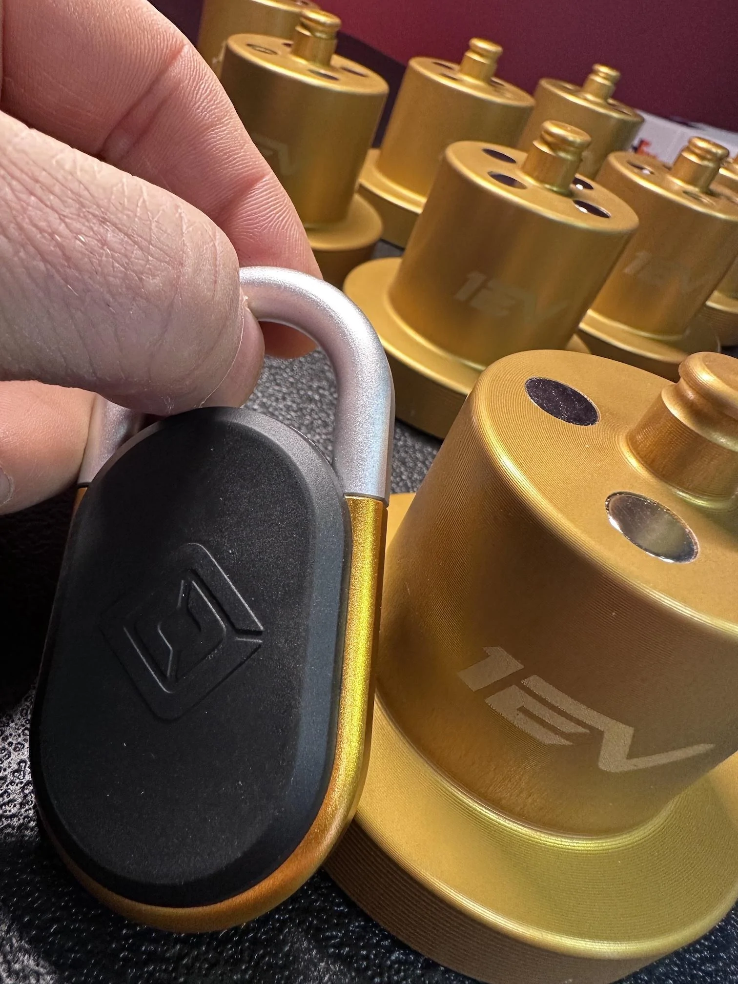 Rivian R1T R1S Ho Ho Ho, just in time for Christmas! Yellow RMaxx Jack Pucks from Team 1EV are in stock! Gold