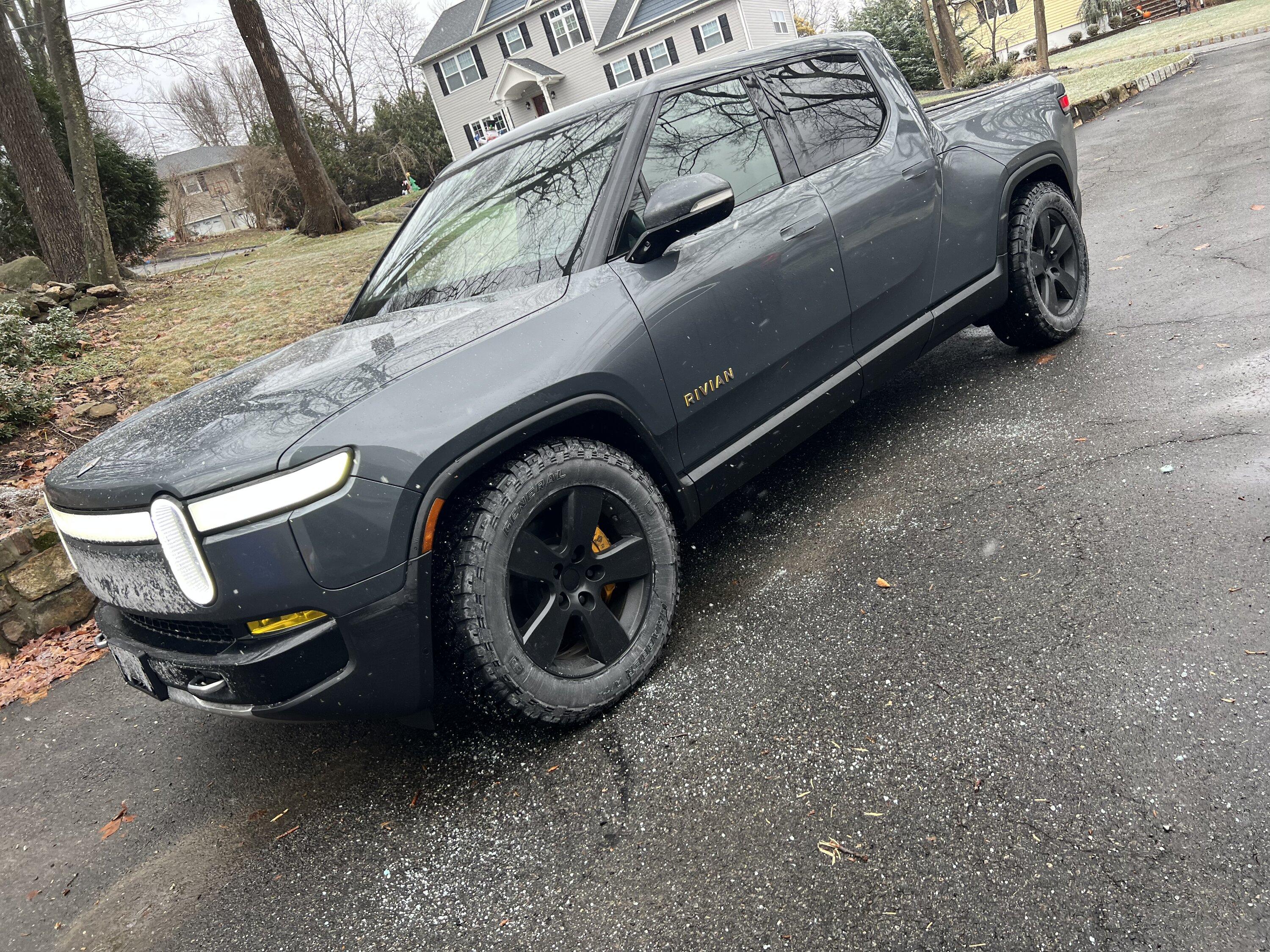 Rivian R1T R1S Random 20 Inch rims (cheap) for snow tires 3560F27E-C884-4FC4-B6BE-80616DFCCF9D