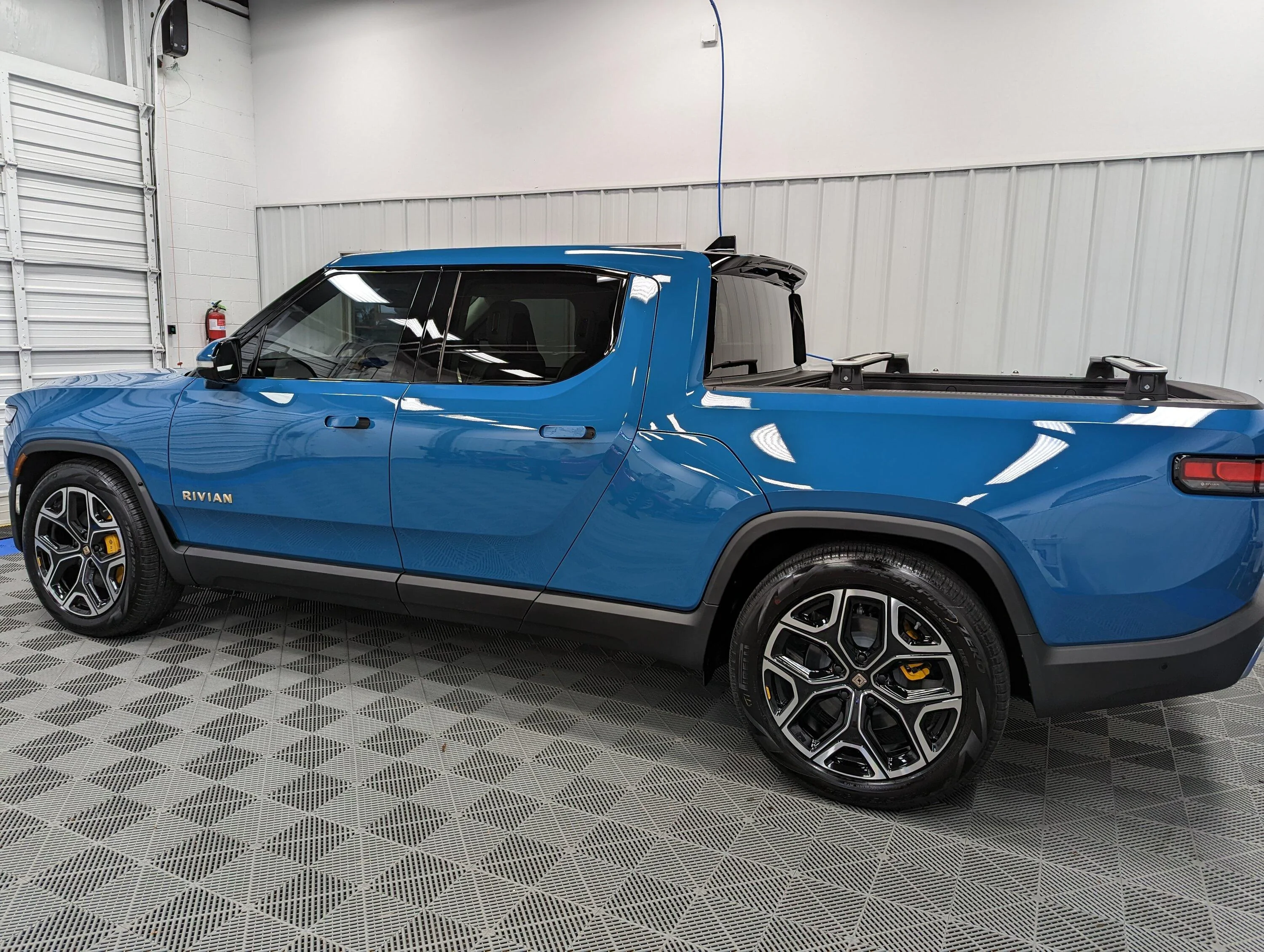Rivian R1T R1S R1T with Kavaca PPF & Tint PXL_20221223_192752932
