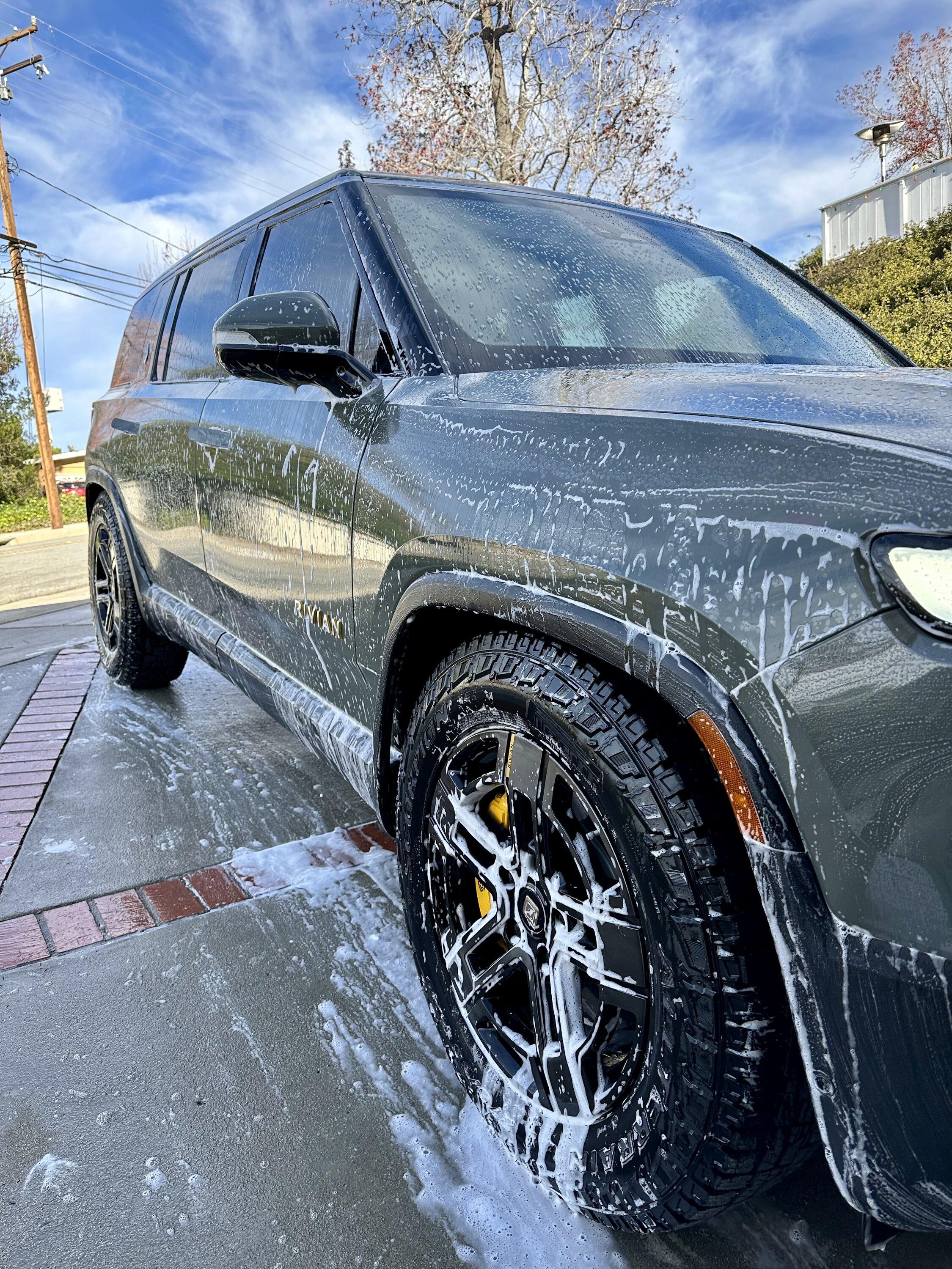 Rivian R1T R1S Your Rivian Christmas? A700B31F-C896-4869-BDB5-17AB08EEAD1A