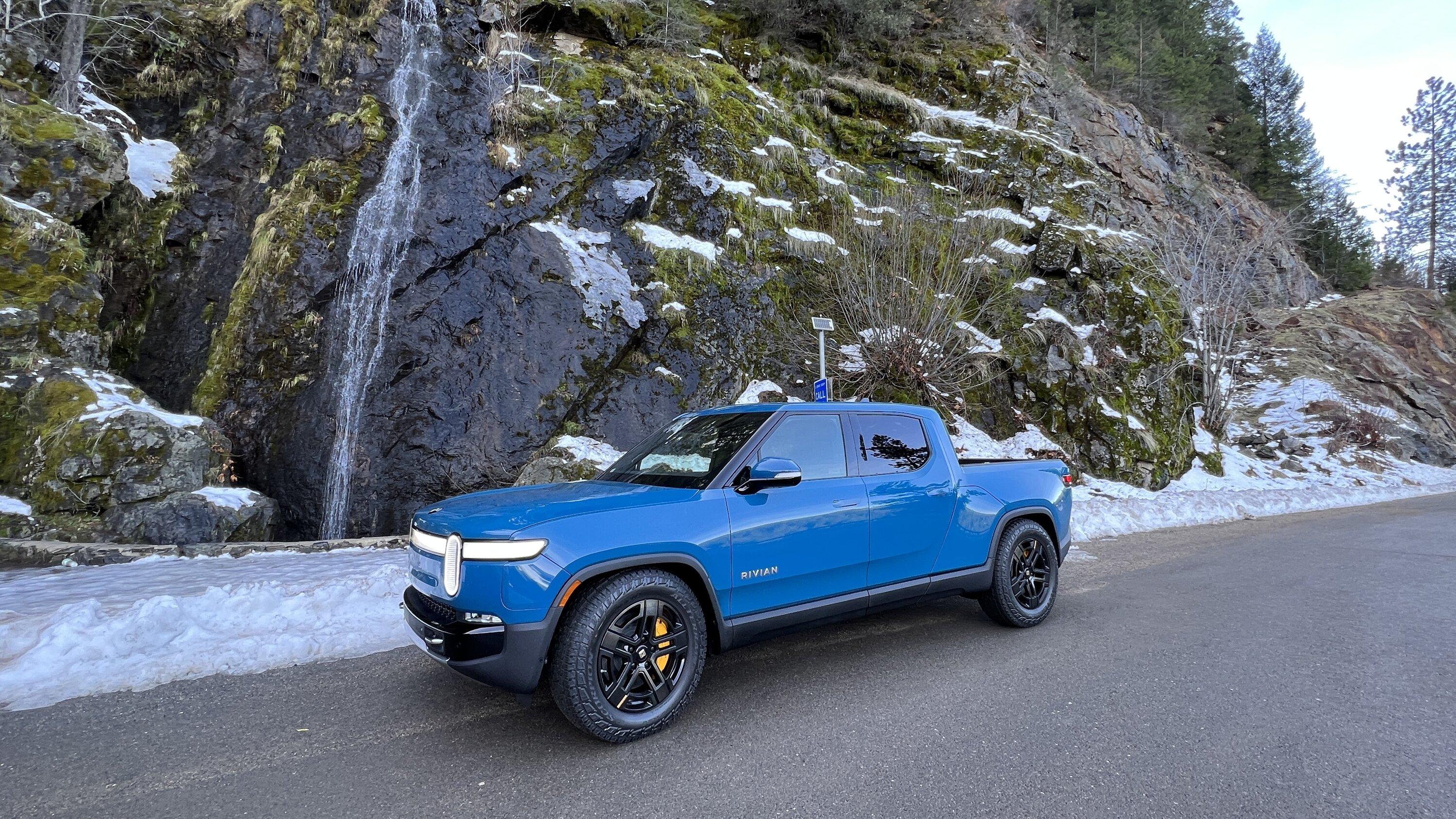 Rivian R1T R1S Your Rivian Christmas? 47EEE3EA-680D-4820-B8F7-99BFCD4D4551