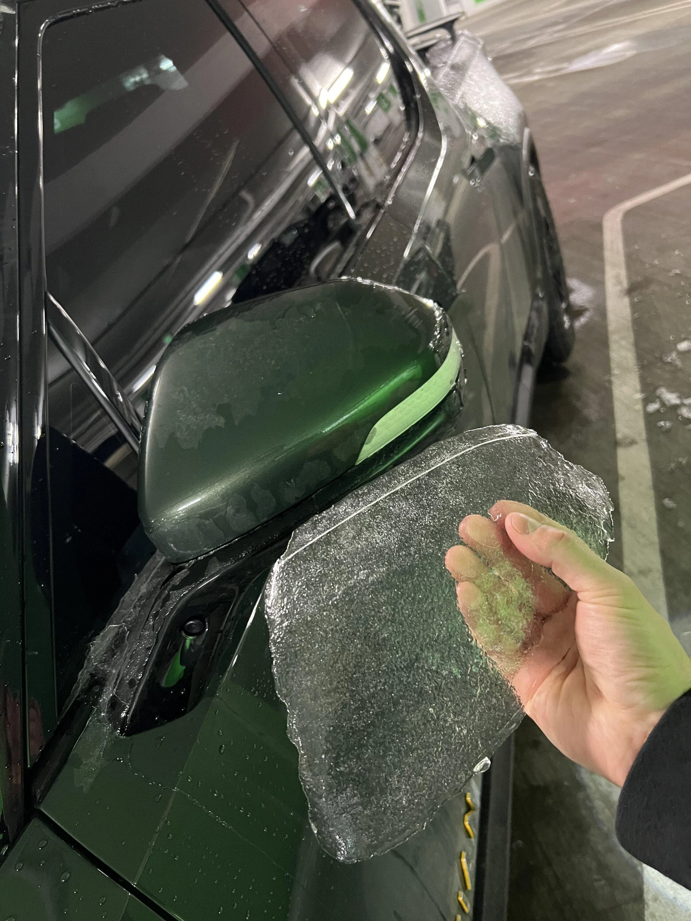 Rivian R1T R1S Cooler than being cool. Ice storm results 49AC2BA1-A818-40F9-85C1-DBDA42C3B407