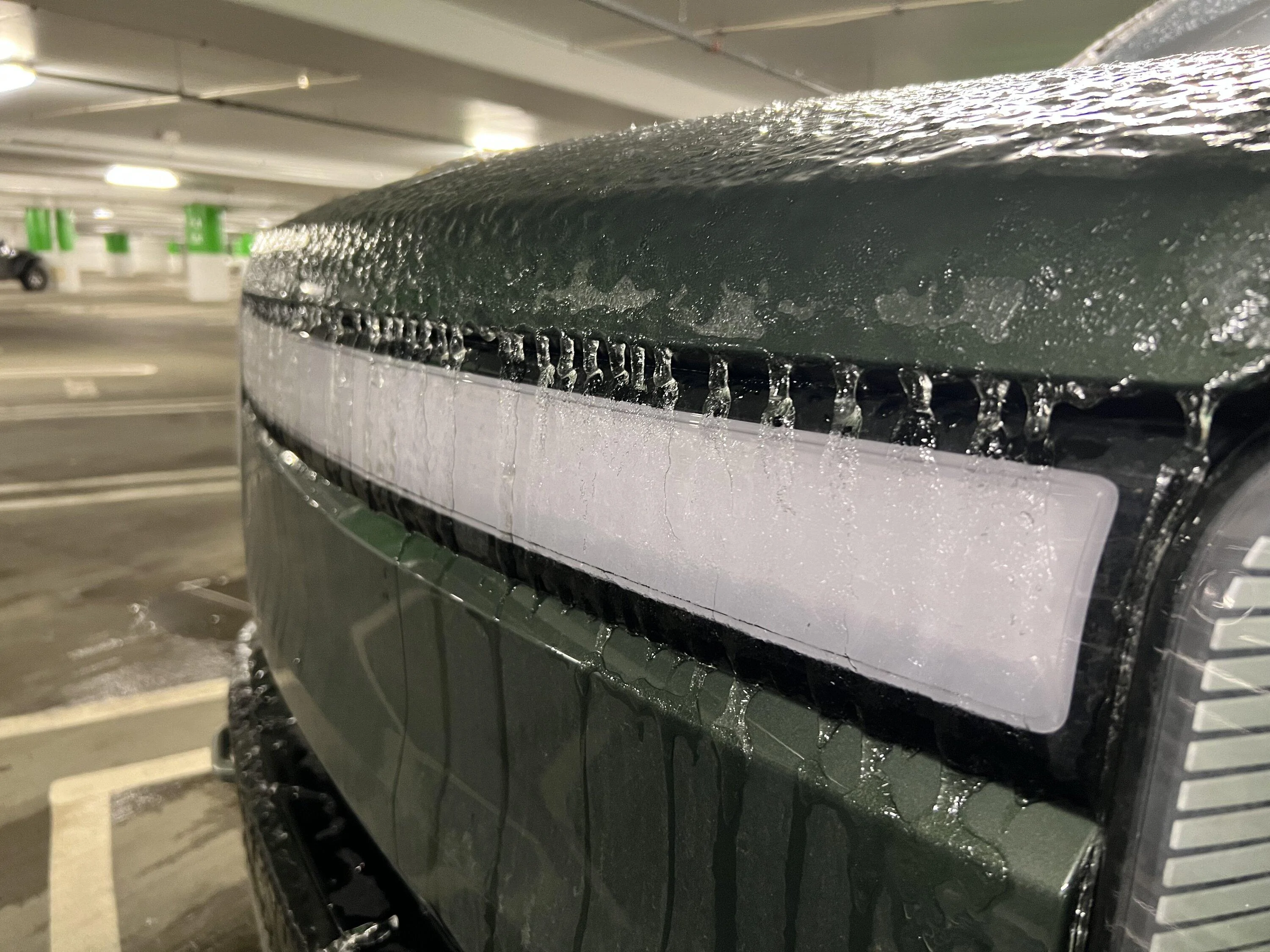 Rivian R1T R1S Cooler than being cool. Ice storm results 8EF86088-0CD7-4EE9-89DF-929CF7A1CADC