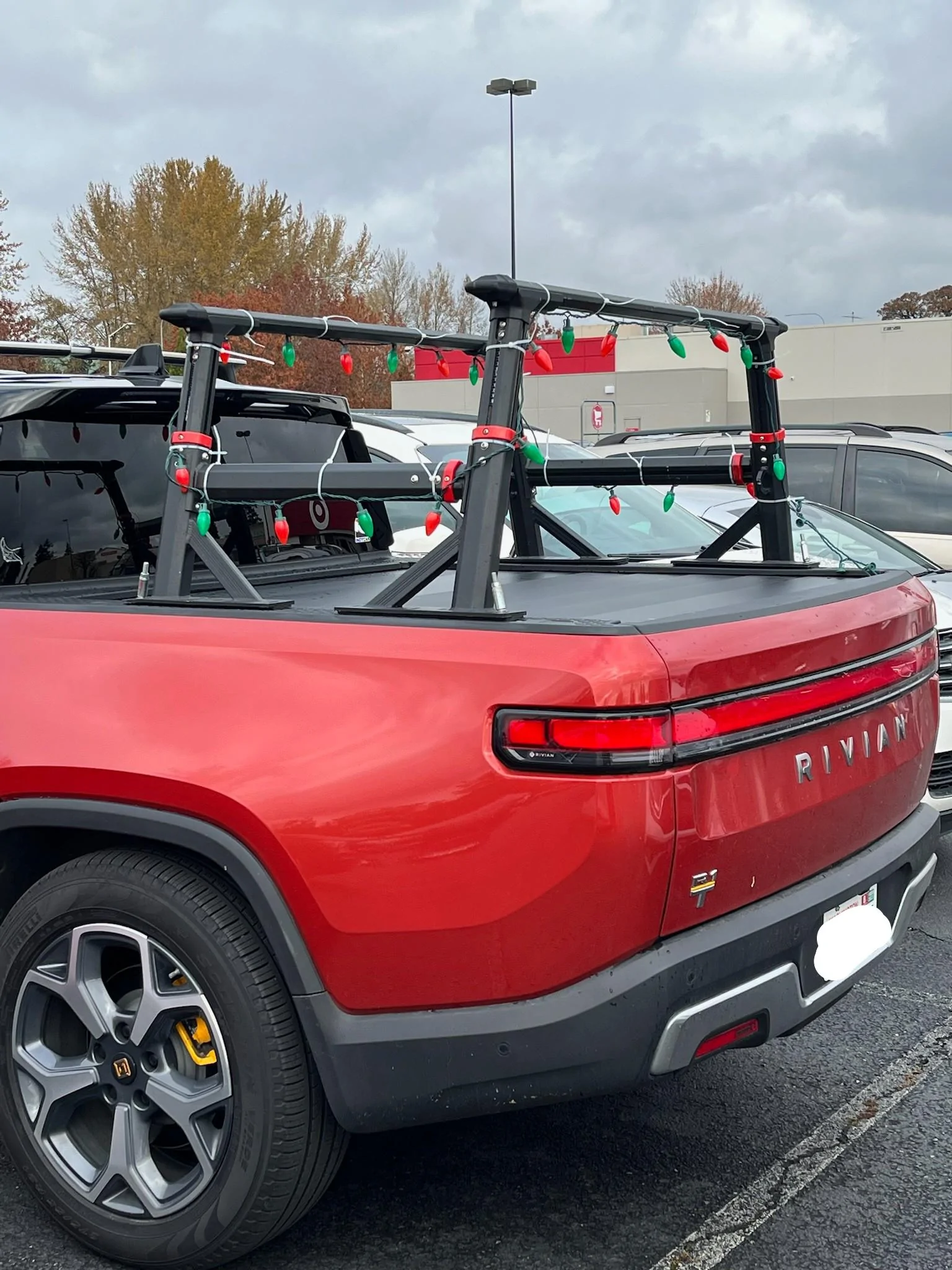 Rivian R1T R1S My R1T is ready for Christmas ? CC99C198-2F0A-4256-B6A2-9FE7EE591063