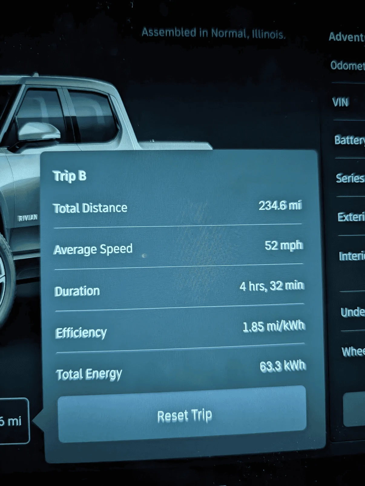 Rivian R1T R1S 400 mi trip across Kansas/Missouri in R1T 1672236051085