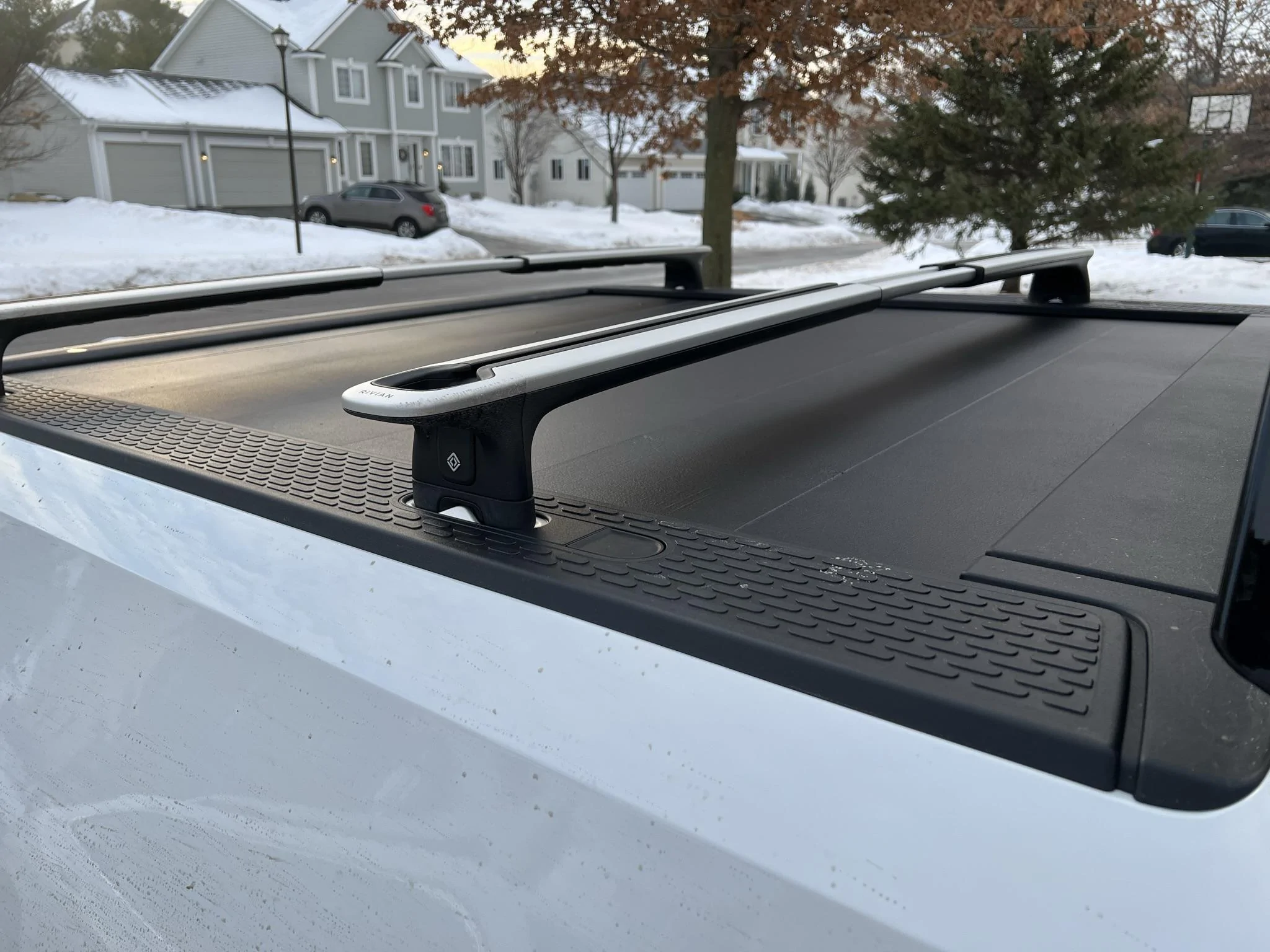 Rivian R1T R1S DIY temporary tonneau / bed cover? IMG_3780