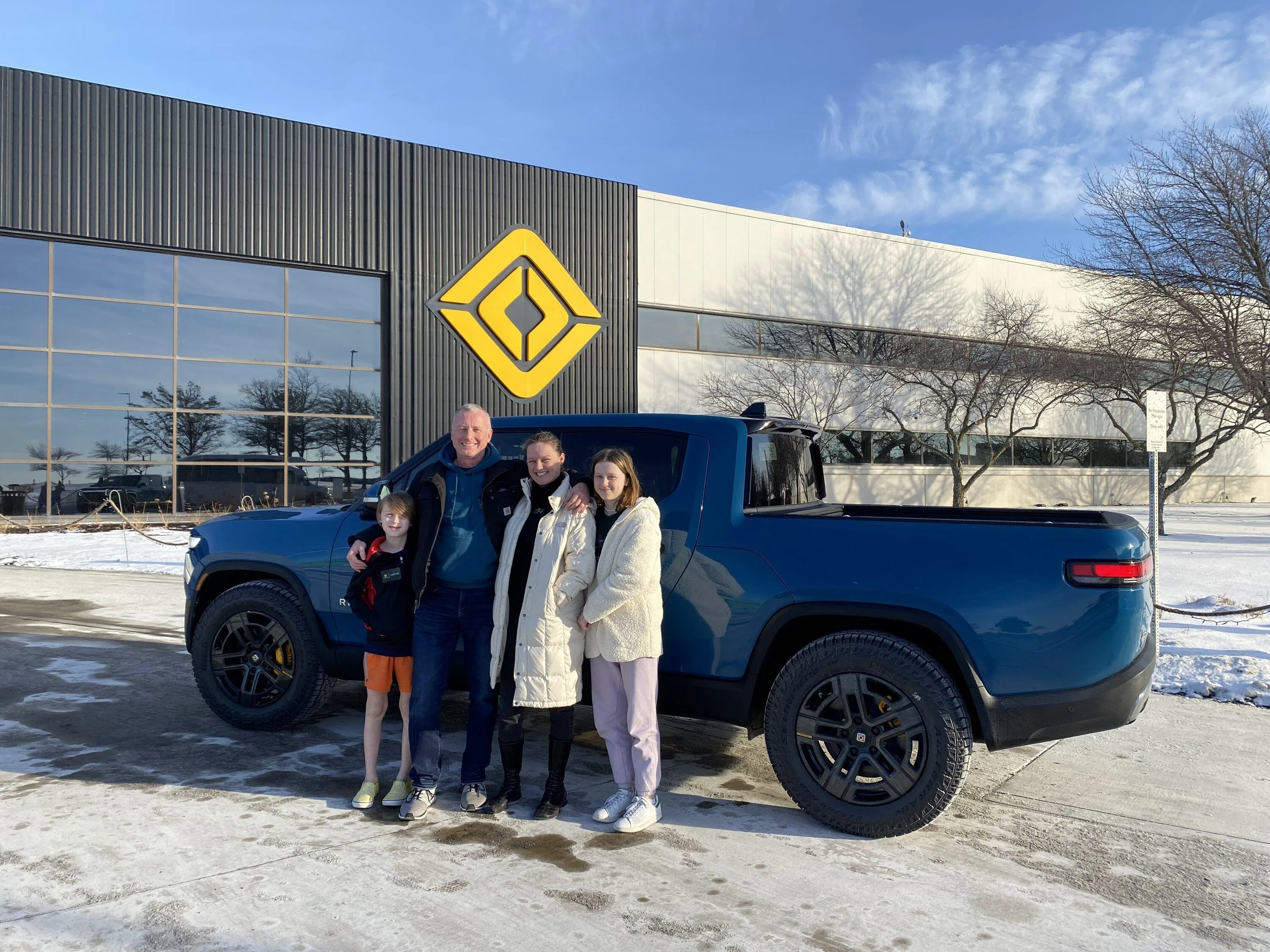 Rivian R1T R1S R1T Orders: Jan '23 - Feb '23 -- Status IMG_1872