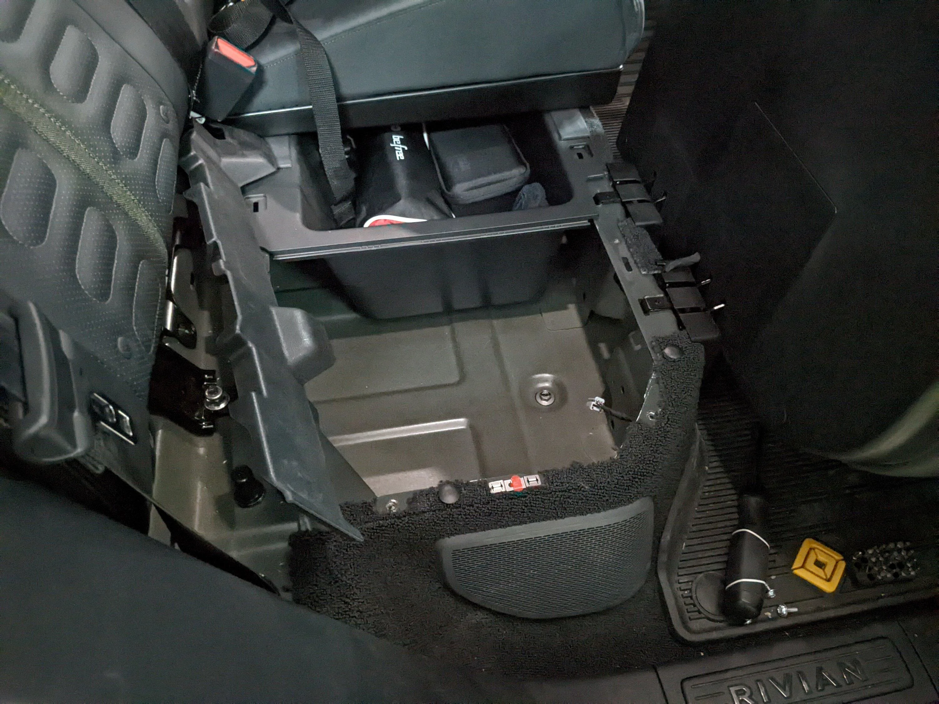 Rivian R1T R1S Subwoofer replacement, anyone? sub hol