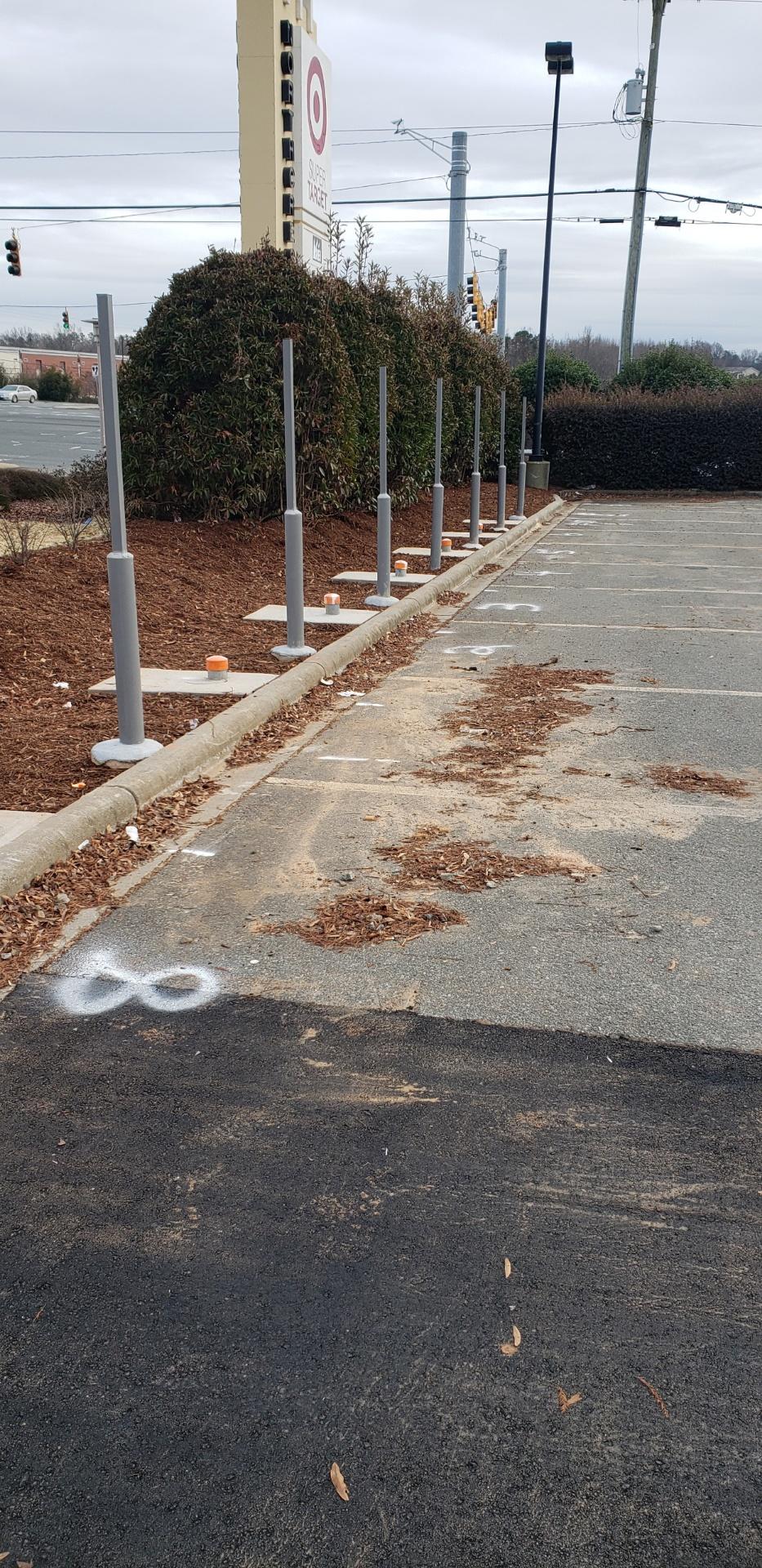 Rivian R1T R1S 8 Rivian Chargers being installed in Huntersville NC! 2D01D9C2-4F30-4764-A723-D7F17D61FFB0