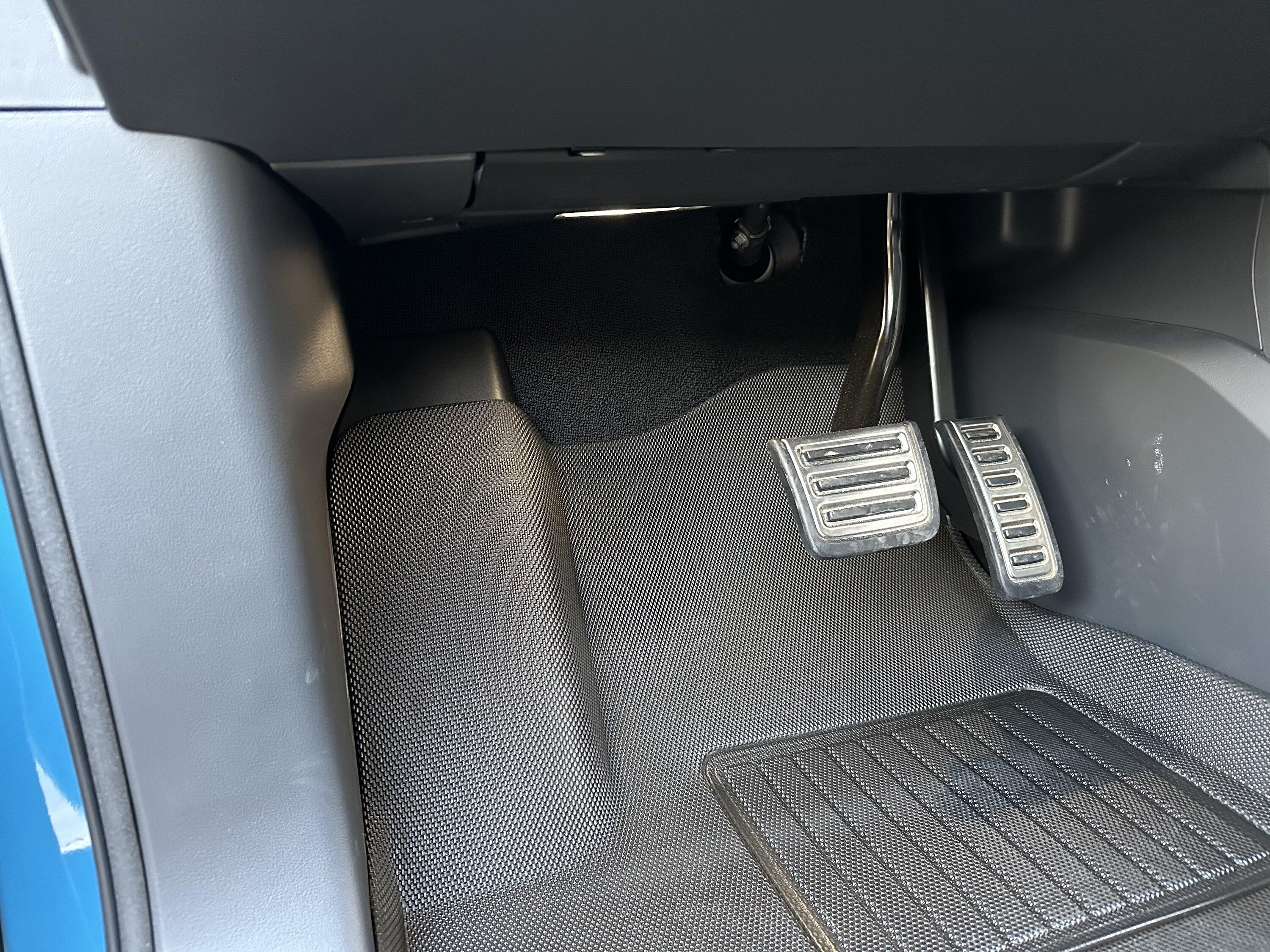 Rivian R1T R1S NEW All Weather Mats for Rivian R1T - 3D MAXpider interior and frunk - Free Shipping F78BF42E-3360-4752-BF19-3A5D30EA88D7